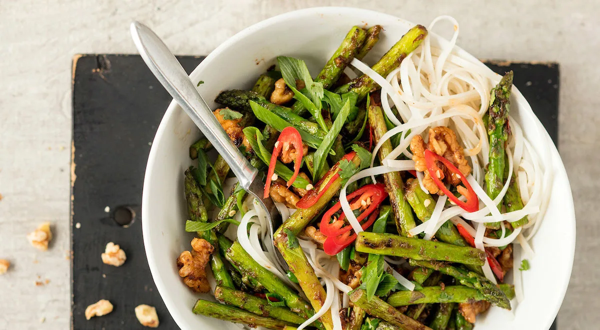 Parsa-saksanpähkinäwok