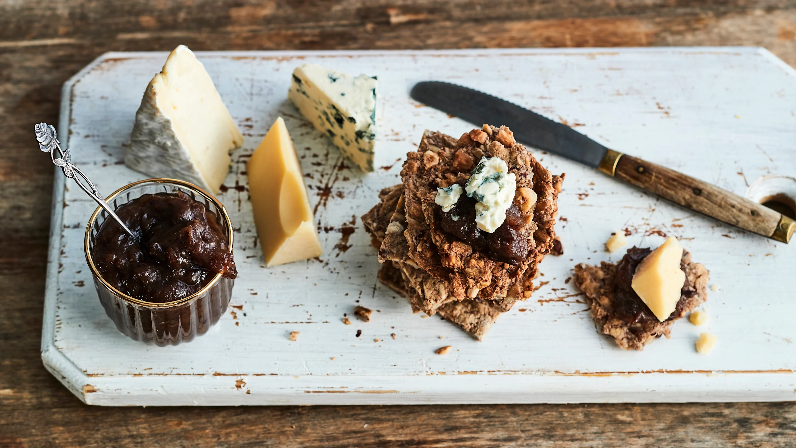 Pähkinä-siemennäkkäri