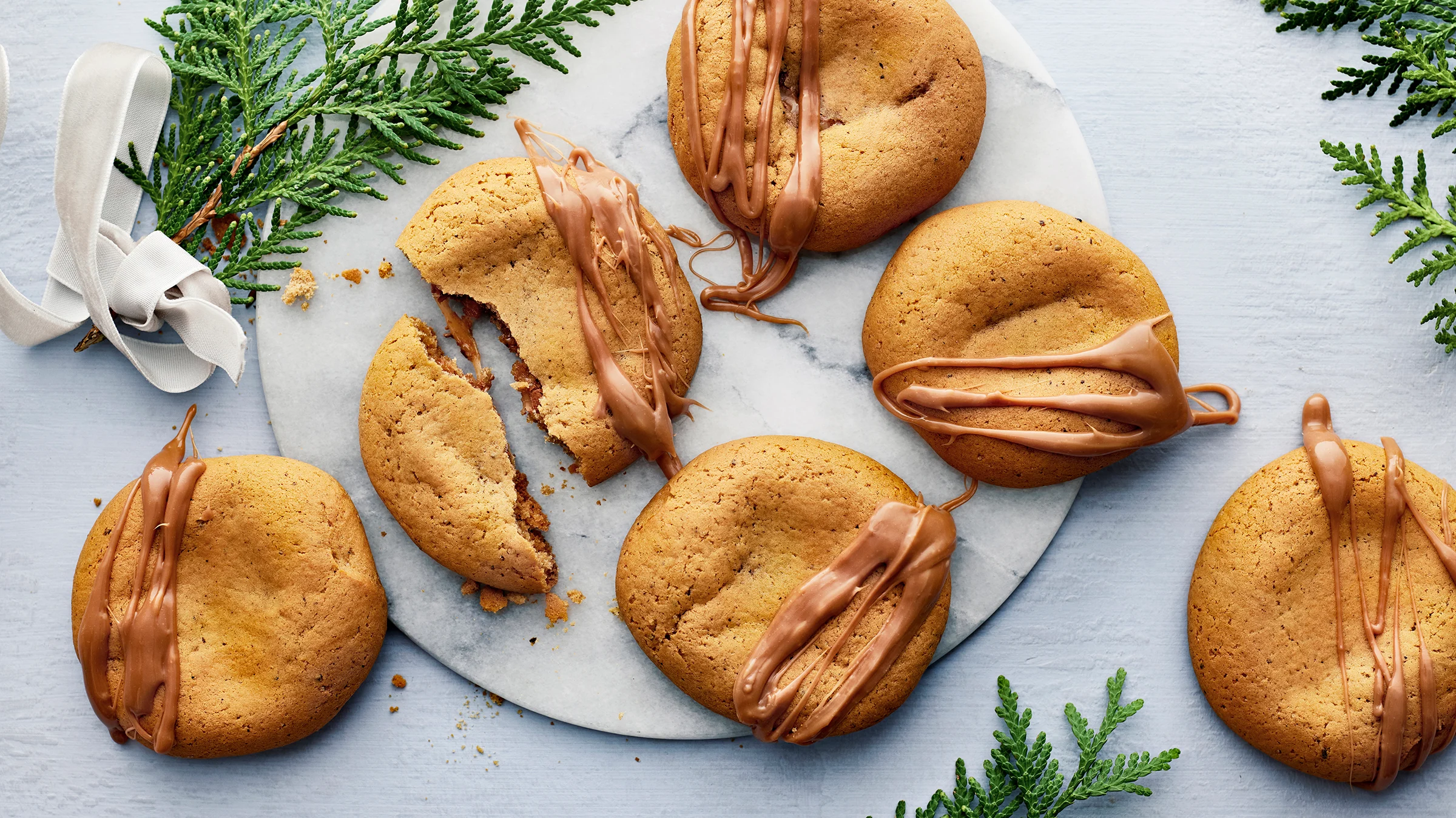 Piparkakku-suklaakeksit