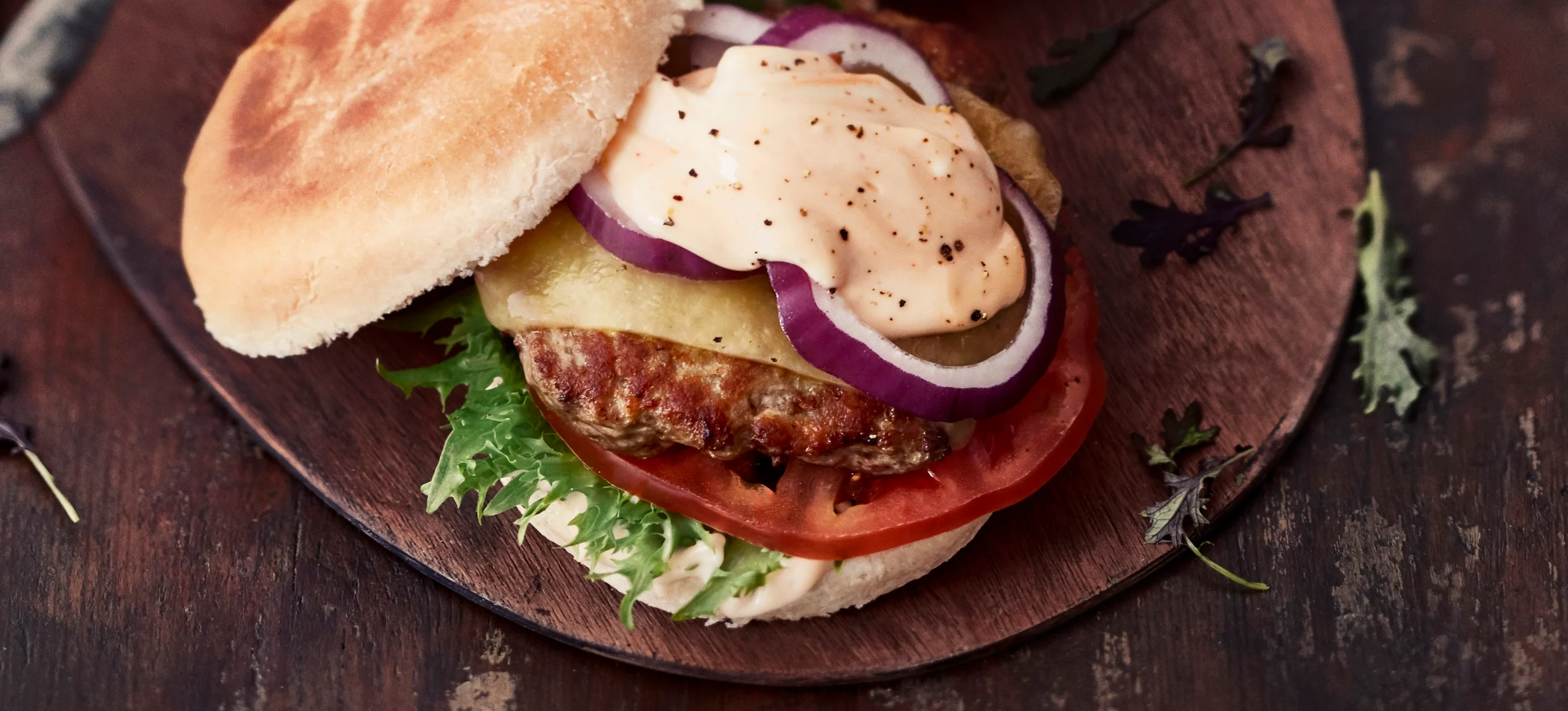 Cheddar & Chili -hampurilainen