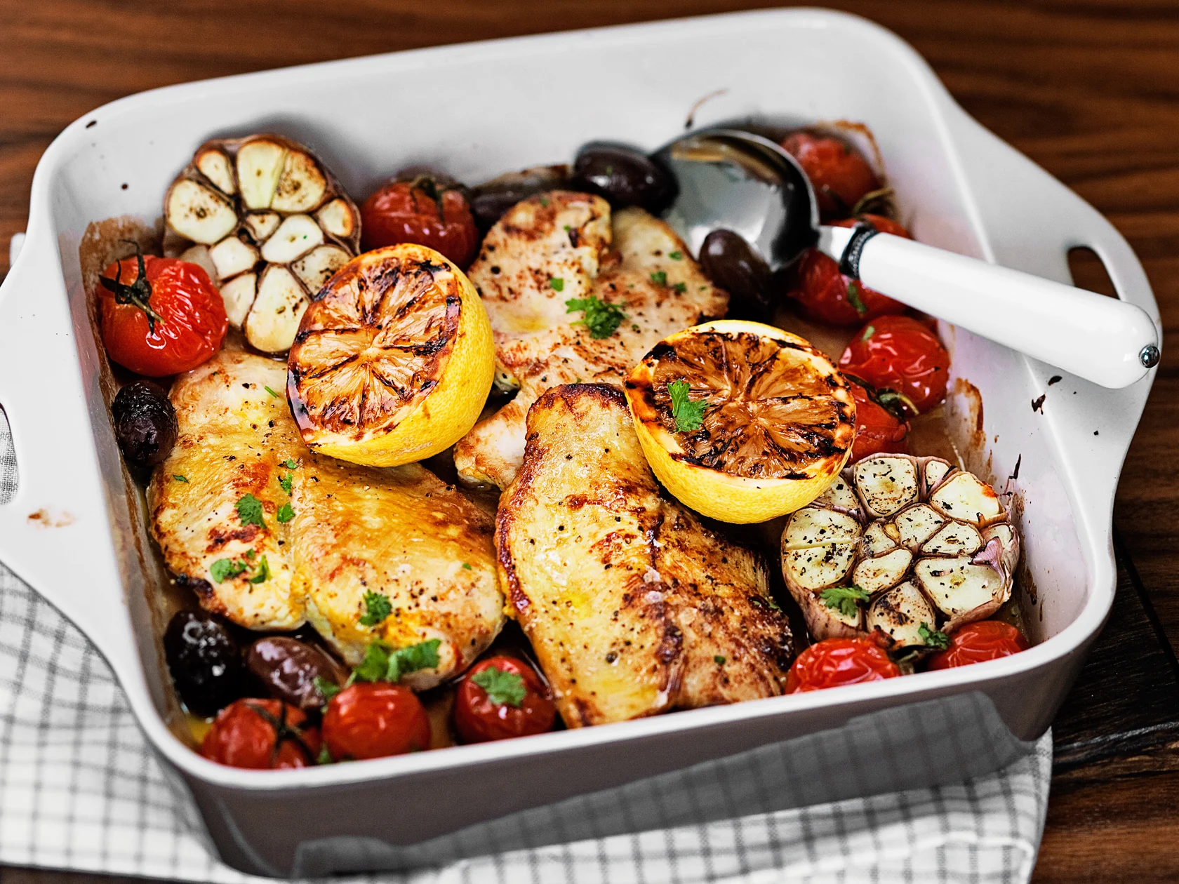 Tomaatti-oliivibroileri