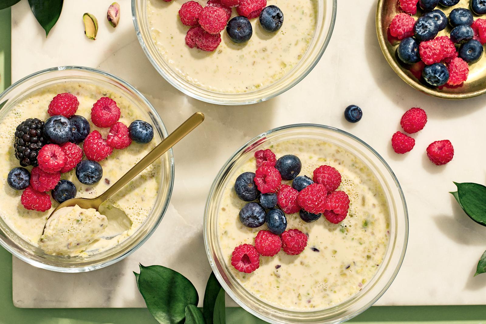 Pistachio panna cotta