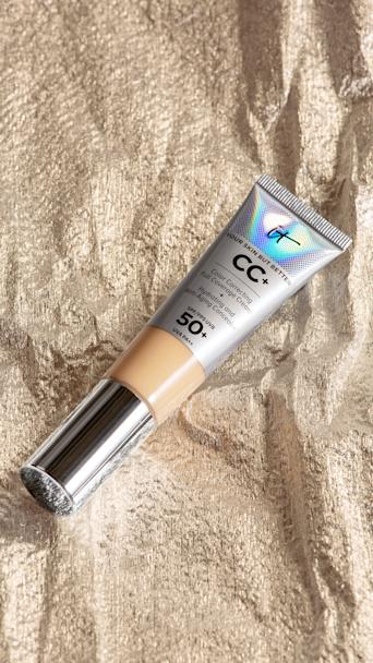 It Cosmetics Your Skin But Better CC+ SPF 50+ -meikkivoide