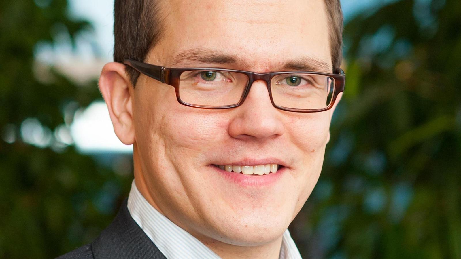 Antti Oksan mukaan megatrendejä ovat tällä hetkellä terveellisyys ja helppous.