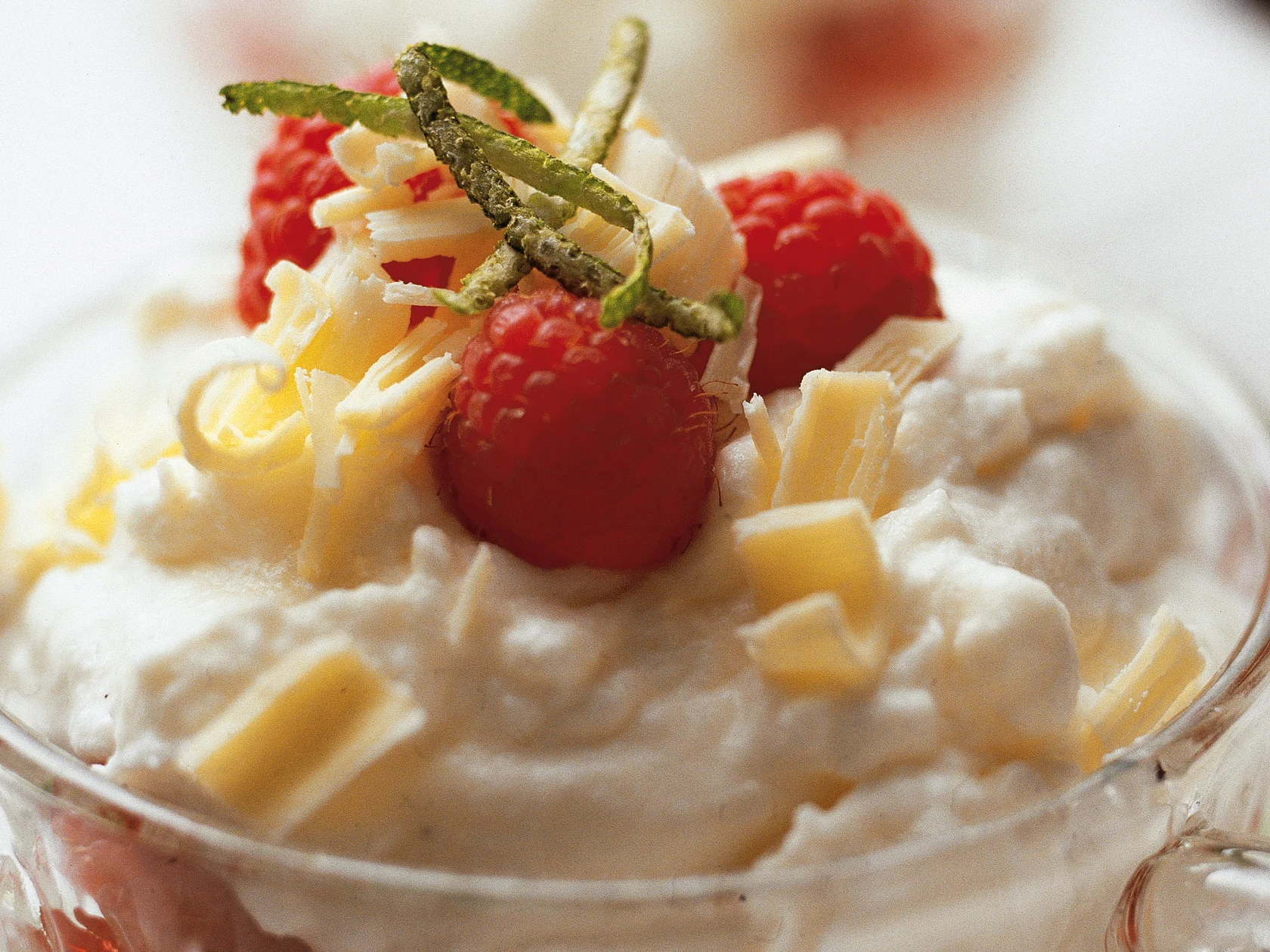 Marjamaljat valkosuklaalla