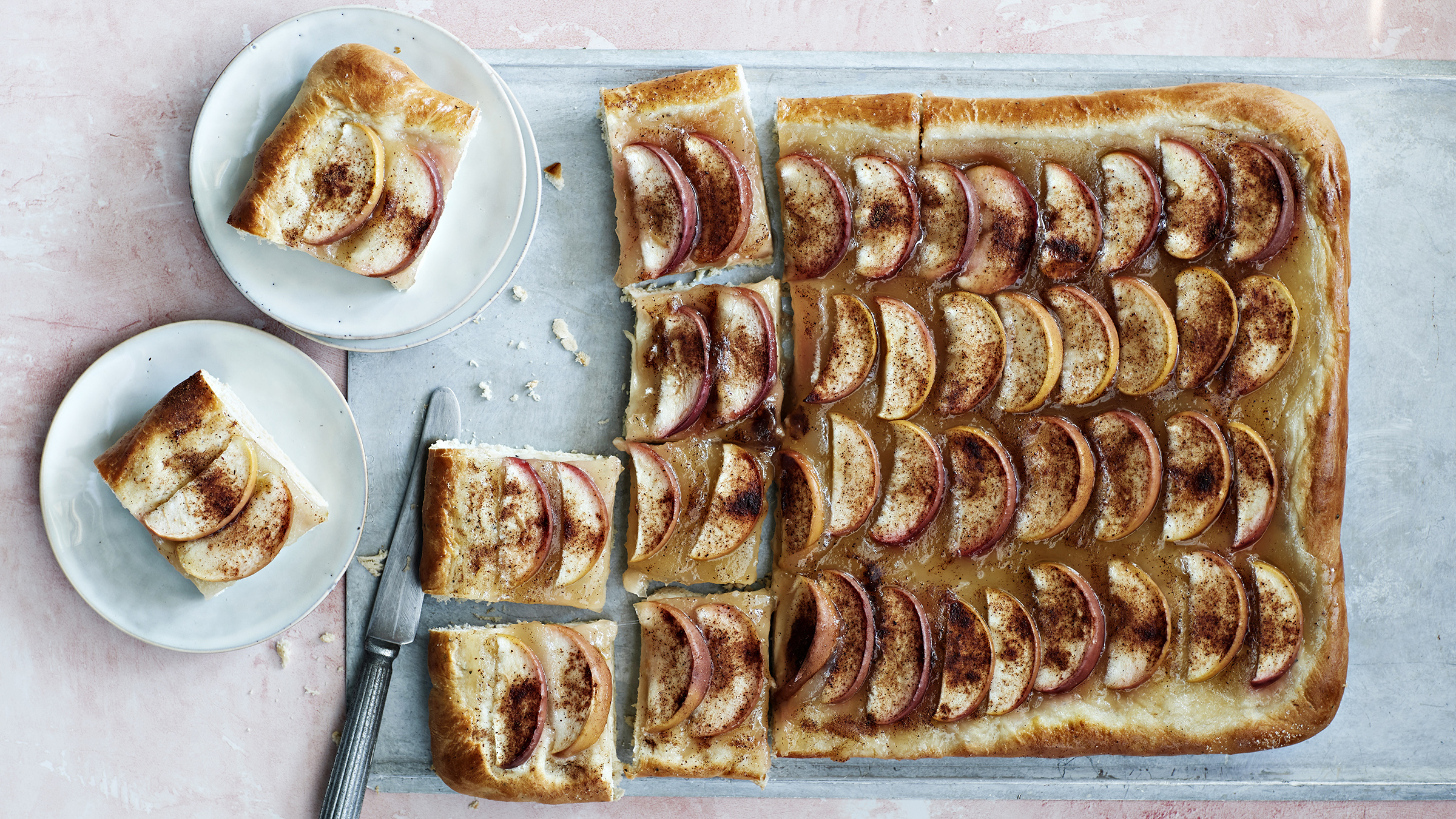 Oi, ihanat omenaherkut! Katso 12 suosituinta reseptiämme satokauden  lemmikistä | Yhteishyvä