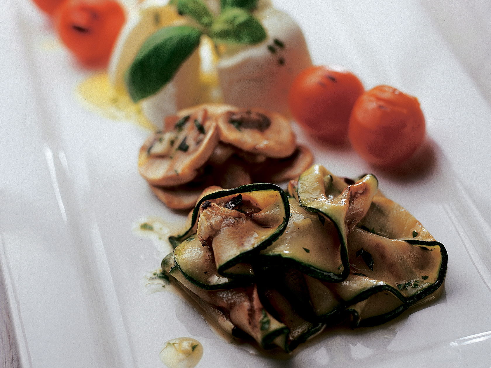 Keskikesän antipasto