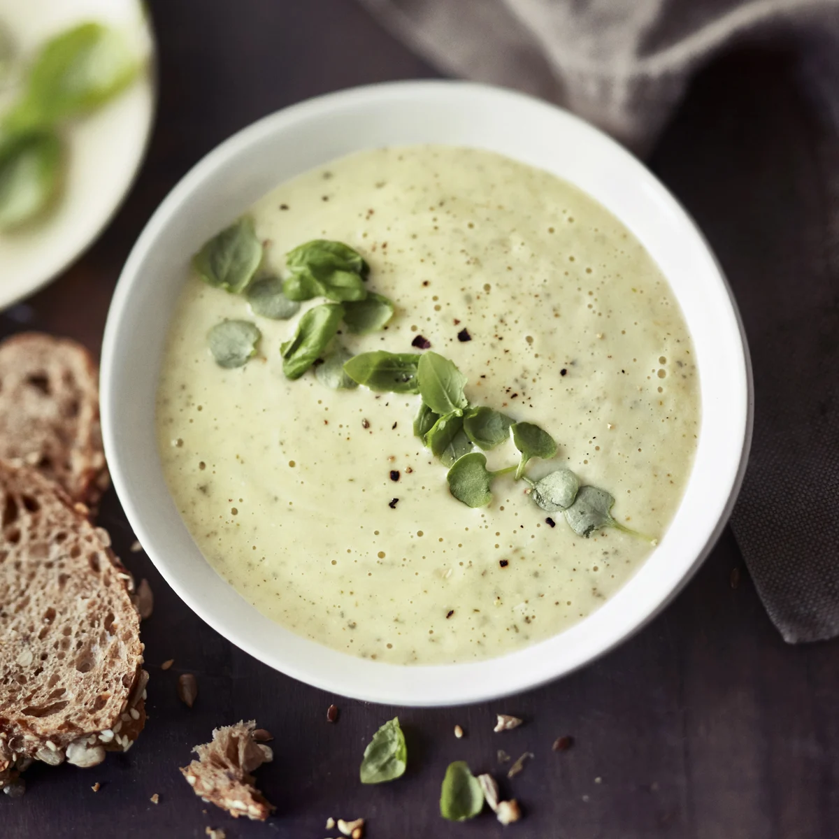 Koskenlaskijan kesäkurpitsakeitto