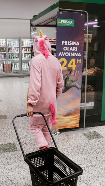 Yöllä Prismassa voi nähdä myös outoja otuksia