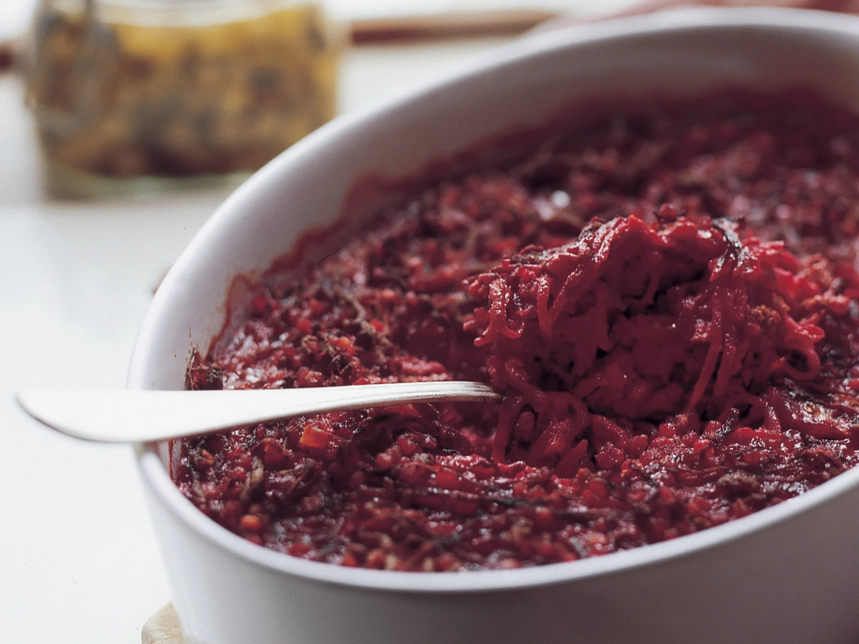 Punajuuri-jauhelihalaatikko