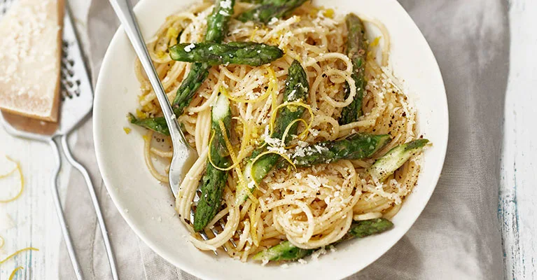 Sitruunainen parsapasta