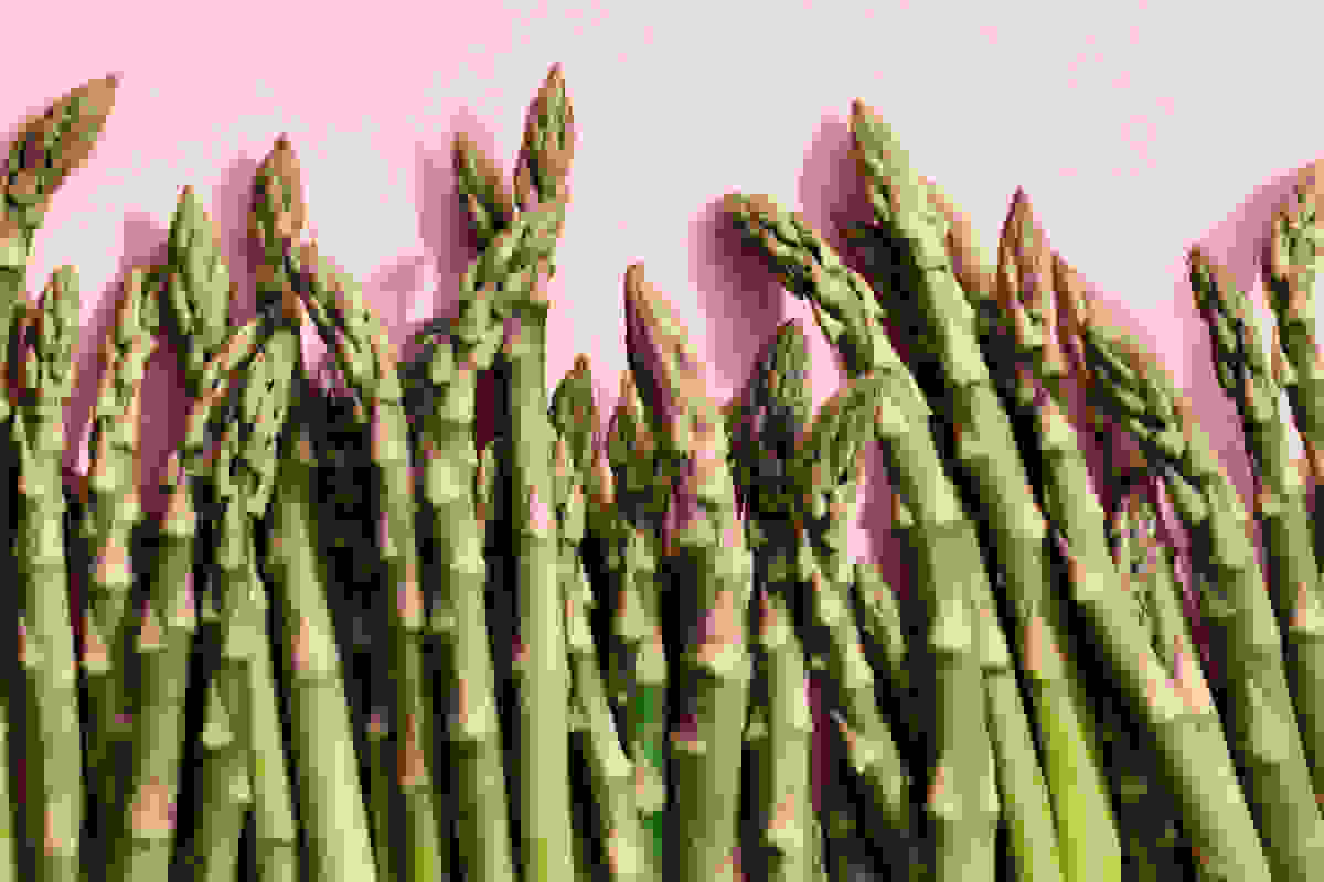 Moni herkuttelee pääsiäisenä parsalla