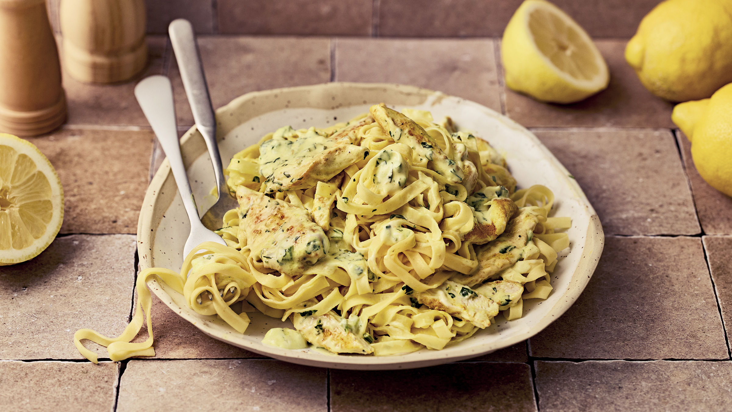 Sitruunainen broileripasta eli pollo limonello