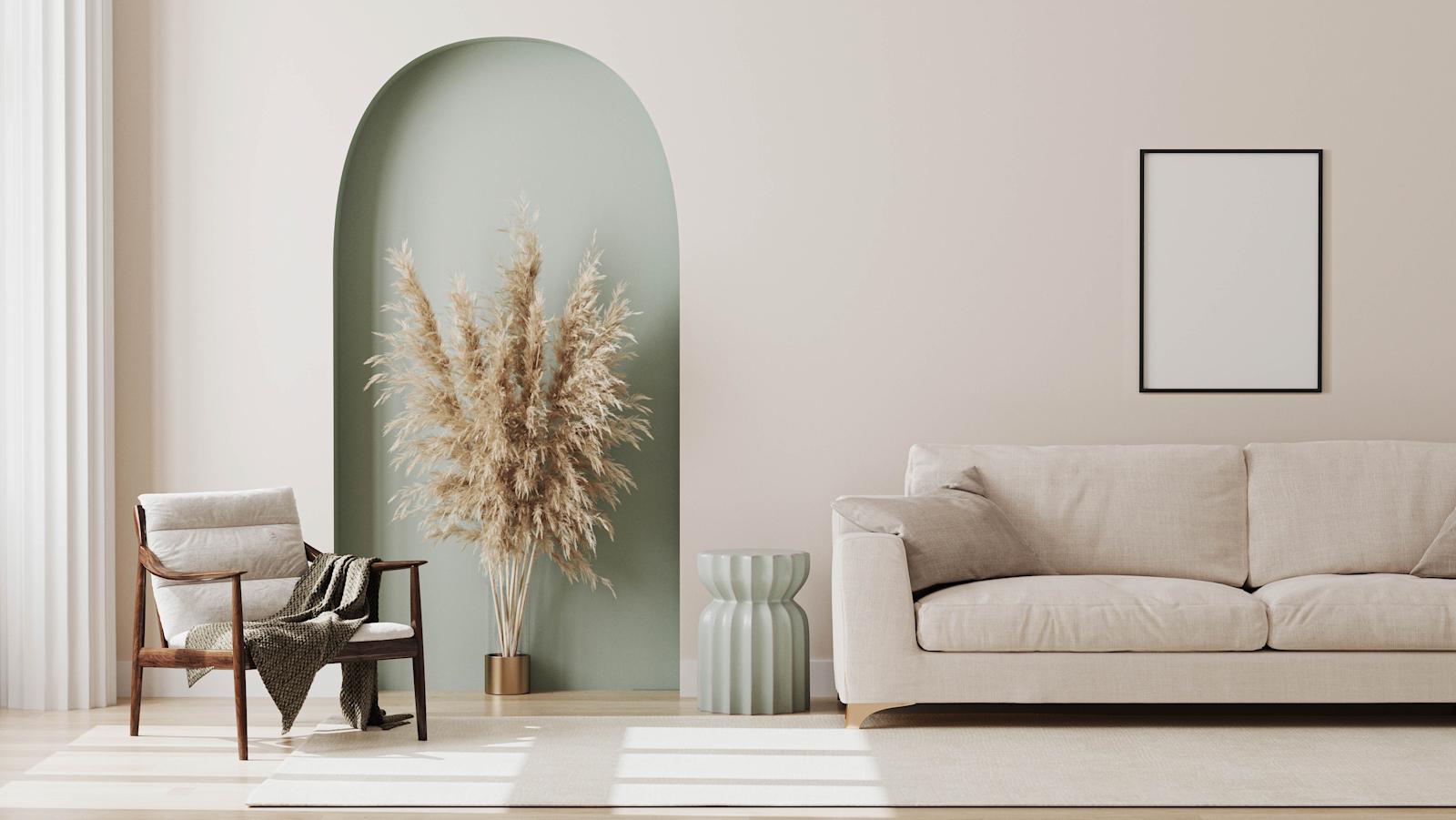 Vaaleilla sävyillä sisustettu olohuone