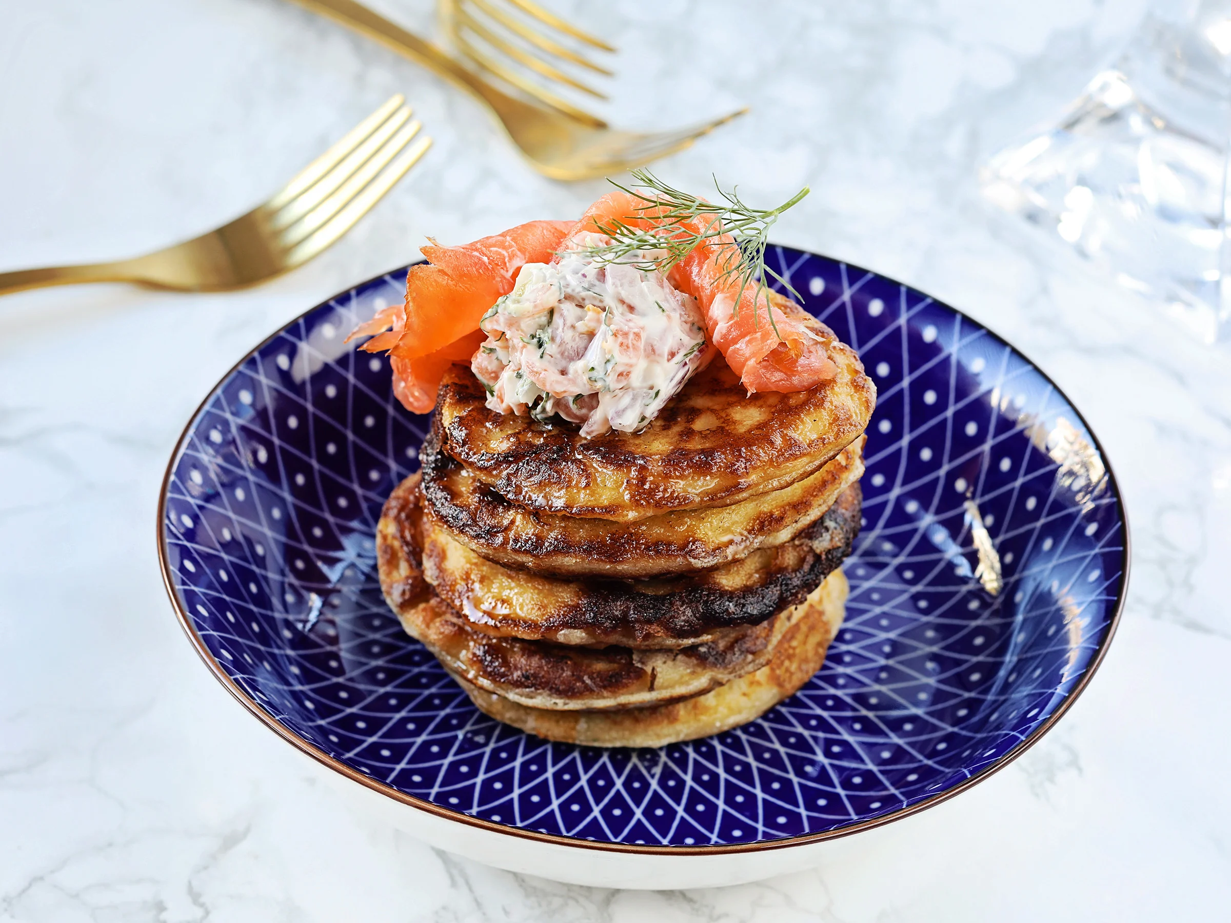 Perunablinit ja lohimousse