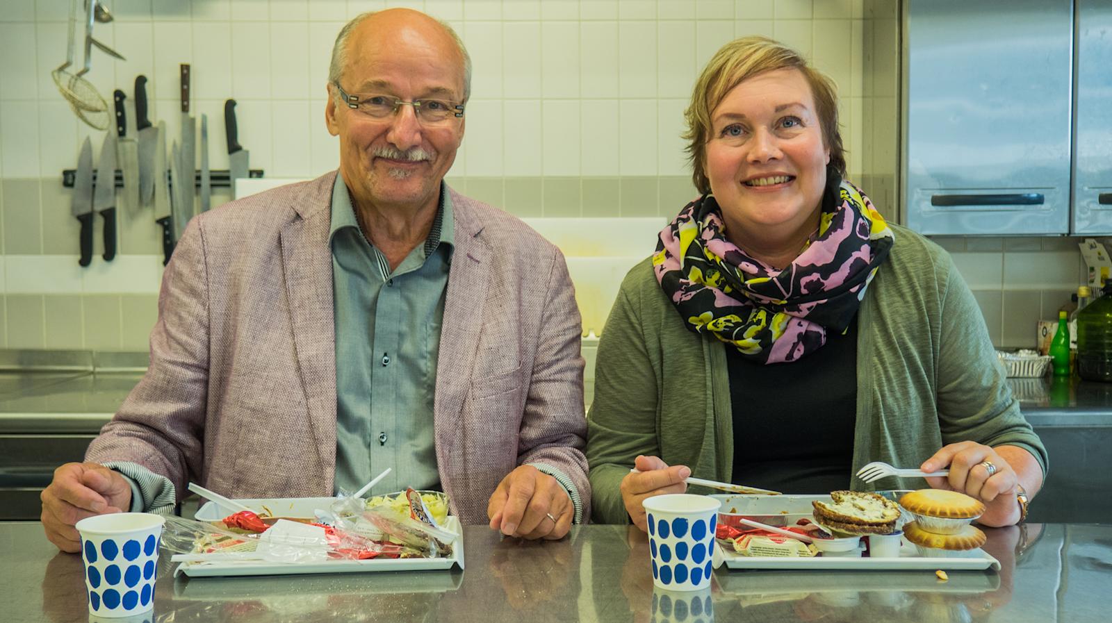 Kari Lumikero ja Nanna Rintala Makumuistoja-ohjelman 7. jaksossa