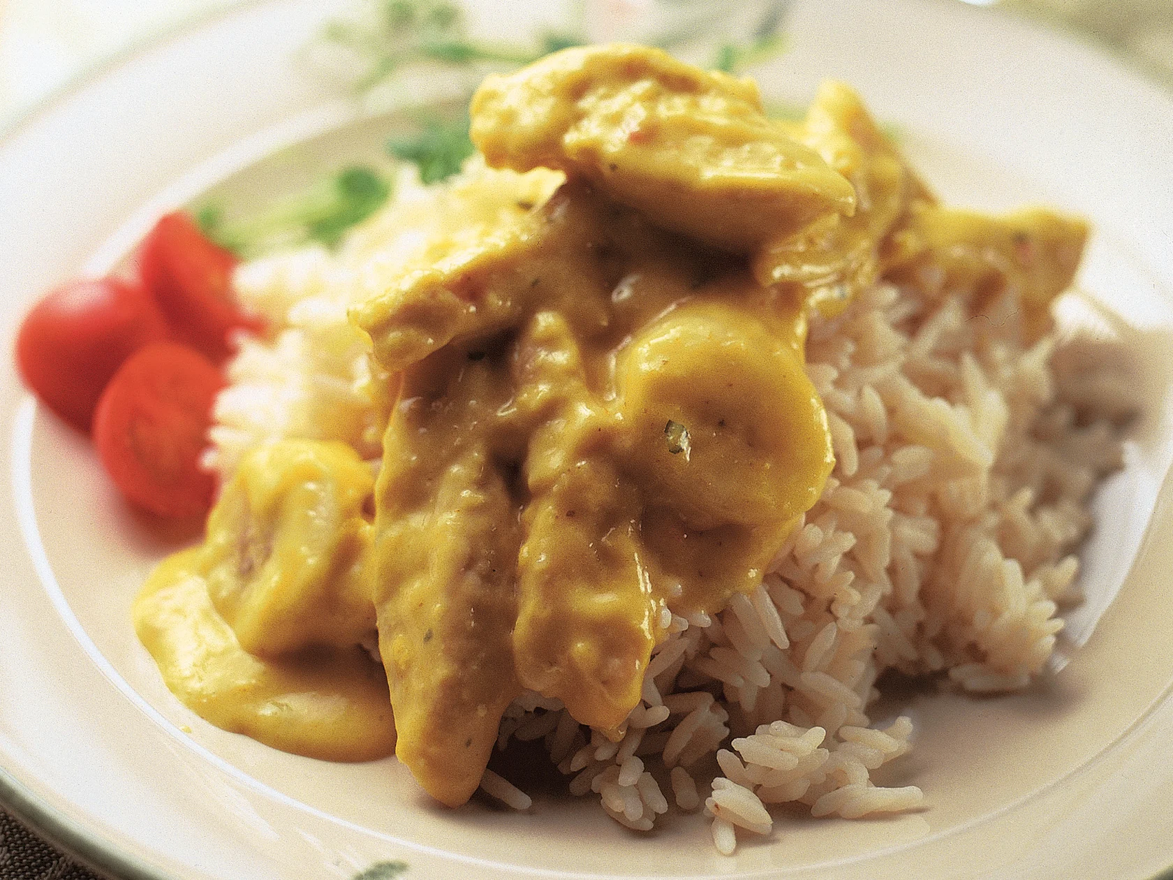 Hedelmäinen broilerikastike