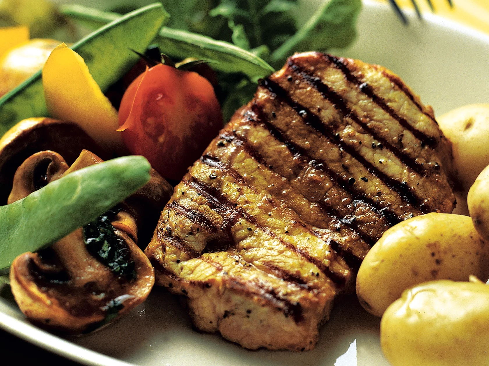 Grillipihvit ja valkosipulimarinadi