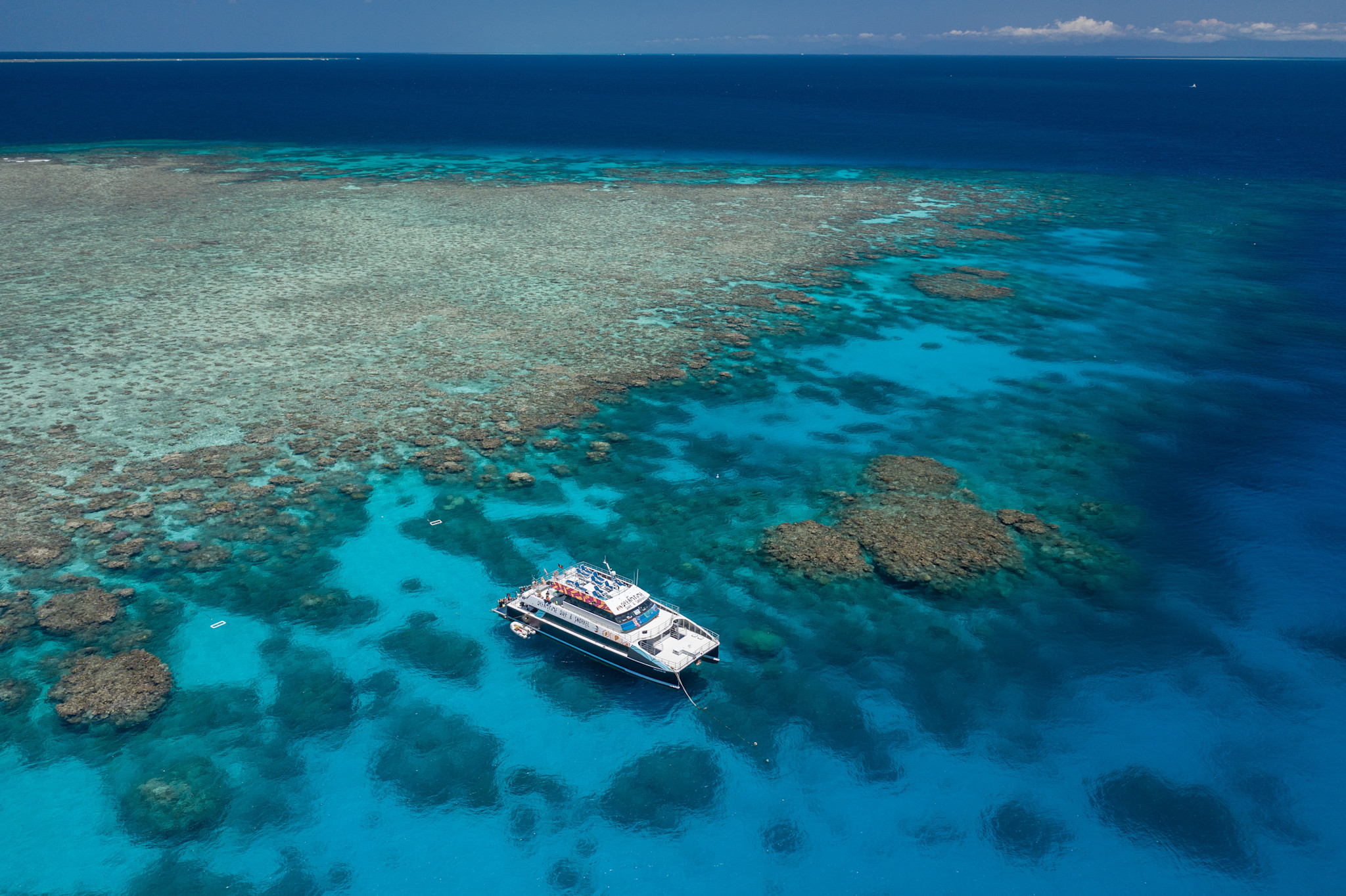 Exploring the Great Barrier Reef with Indigenous guides, Dreamtime Dive & Snorkel, Queensland © Tourism Australia