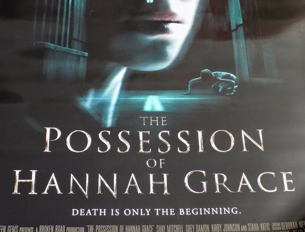 عن فيلم   (The possession of Hannah Grace)