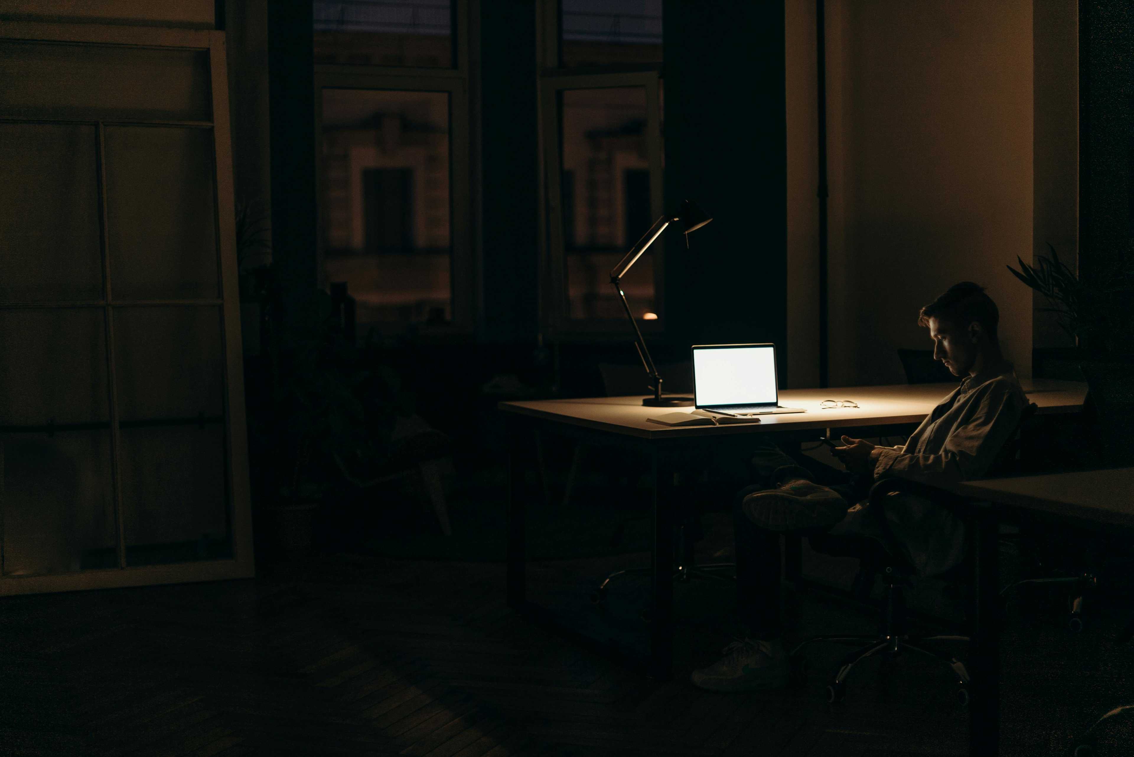 Featured image of I feel so lonely.