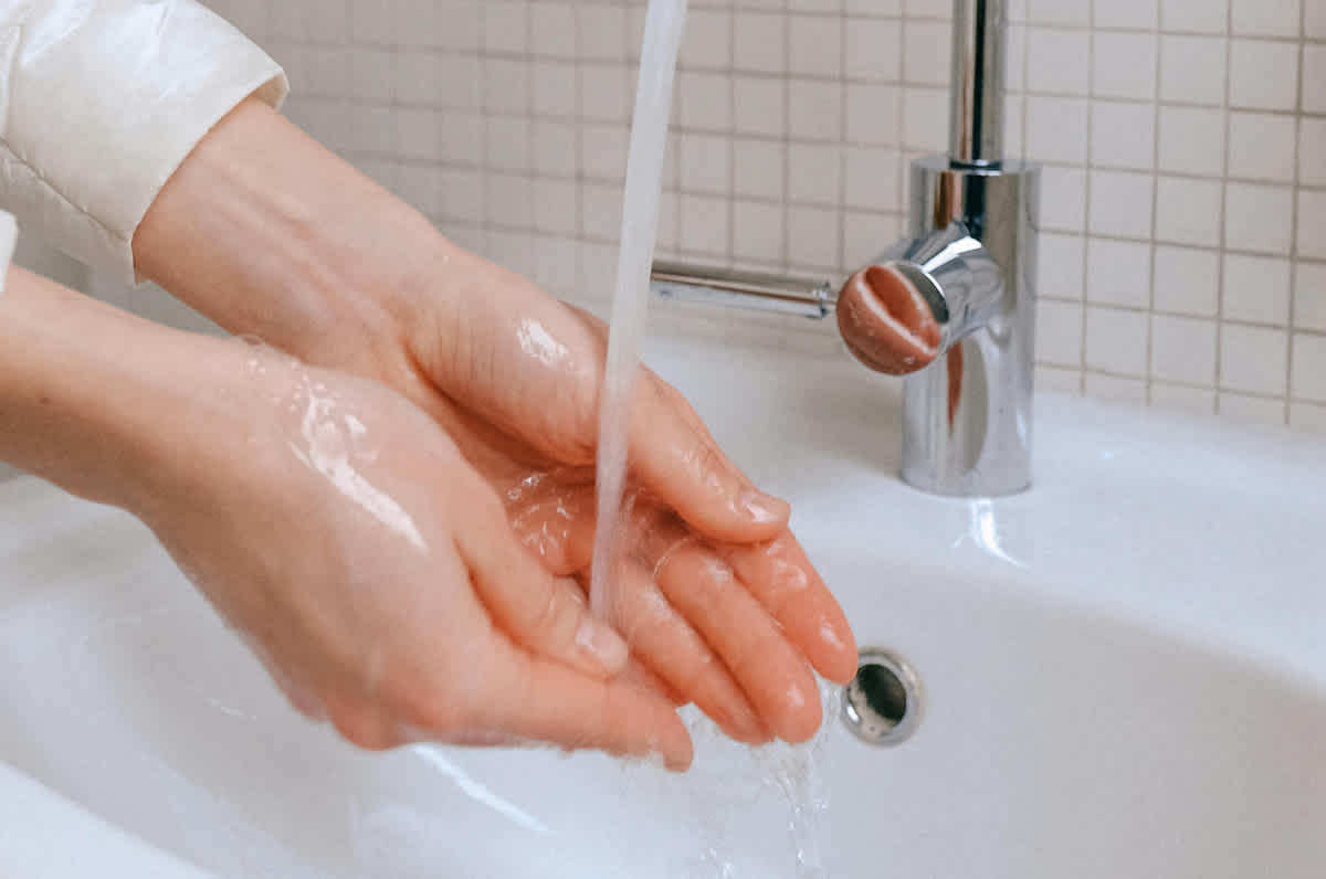 Featured image of 1 Timothy Chapter 5 - Keep Yourself Pure