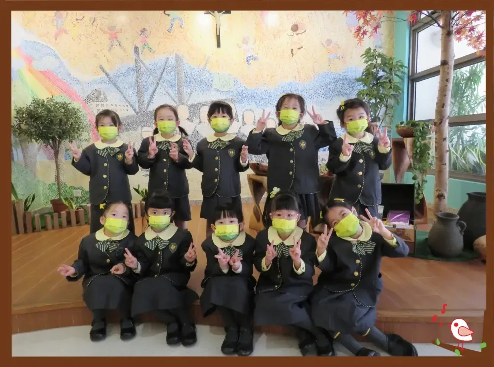 Hong Kong has a long tradition of having kids wear school uniforms. At one elementary school, girls wore matching masks during the COVID-19 pandemic (2020–2022). Did your school do the same to stay safe once schools opened again?