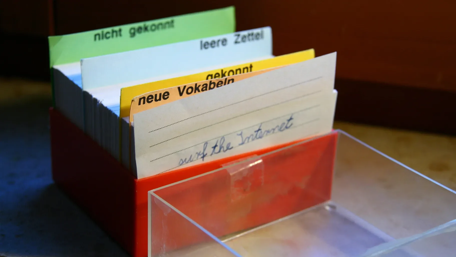 How do you remember difficult words without forgetting the easy ones? Try spaced repetition. Put your cards in a box with sections for easy and difficult words. When you get a word right, move it to the easy section. If you forget it, move it back and practice it more often. This helps strengthen your memory by focusing on difficult words.