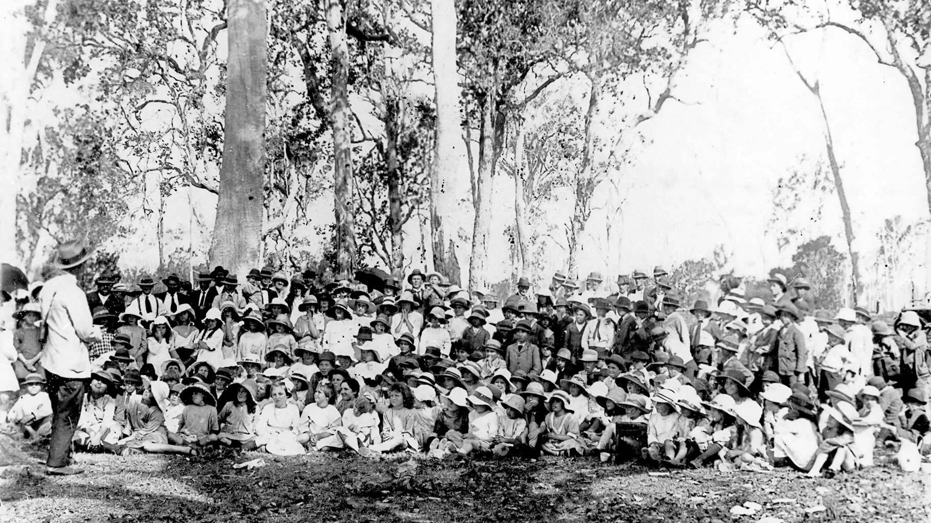 In 1909, the Australian Ornithologists’ Union suggested that schools in Victoria celebrate “Bird Day”. The first Bird Day was celebrated in schools later that year. Teachers worked with naturalists to create special lessons and took their students outdoors or on field trips to celebrate birds and nature. The day was a huge success, and many pupils were inspired to join a new society called “The Gould League of Bird Lovers”. Do you have similar activities at your school?