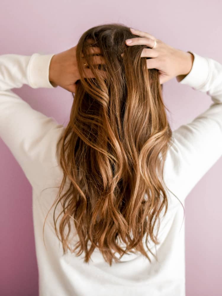 8-simple-hair-hacks-for-voluminous-hair-pantene-australia