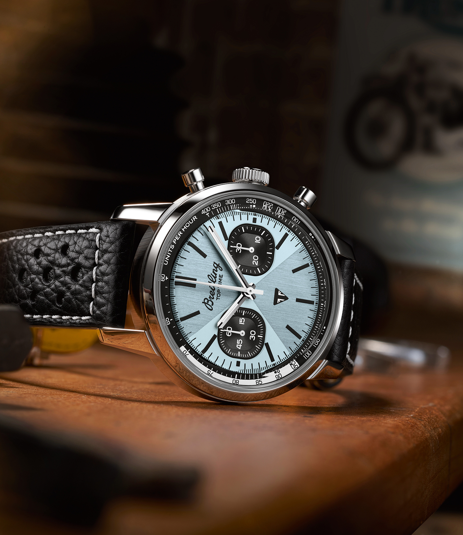 ブライトリング x トライアンフ モーターサイクル | Breitling