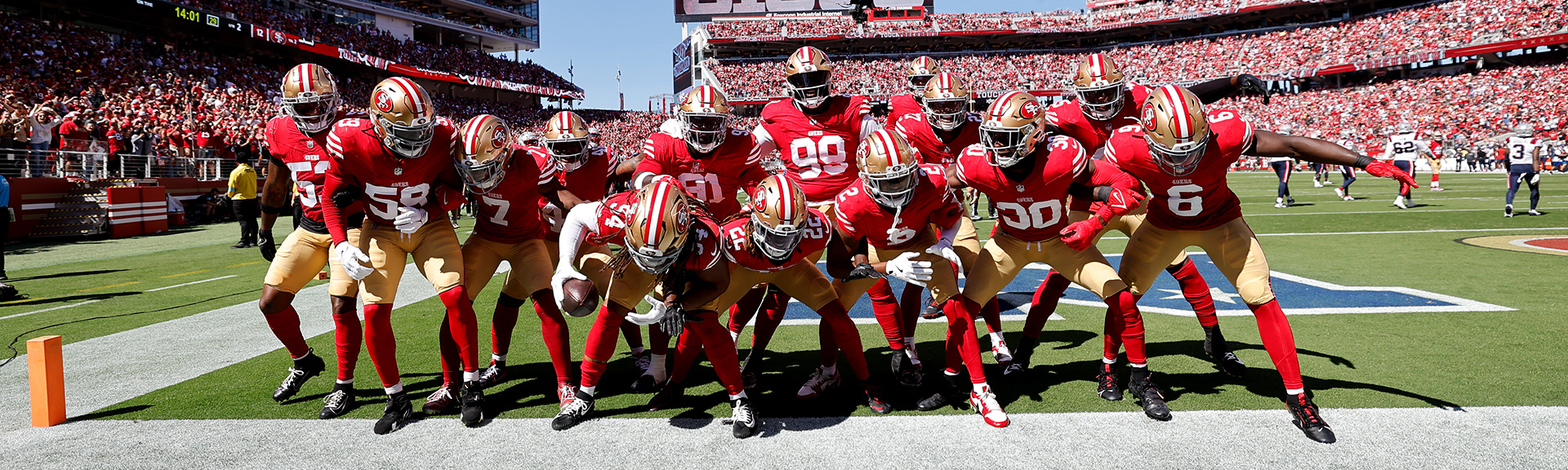 San Francisco 49ersウォッチ：公式NFLコレクション | Breitling