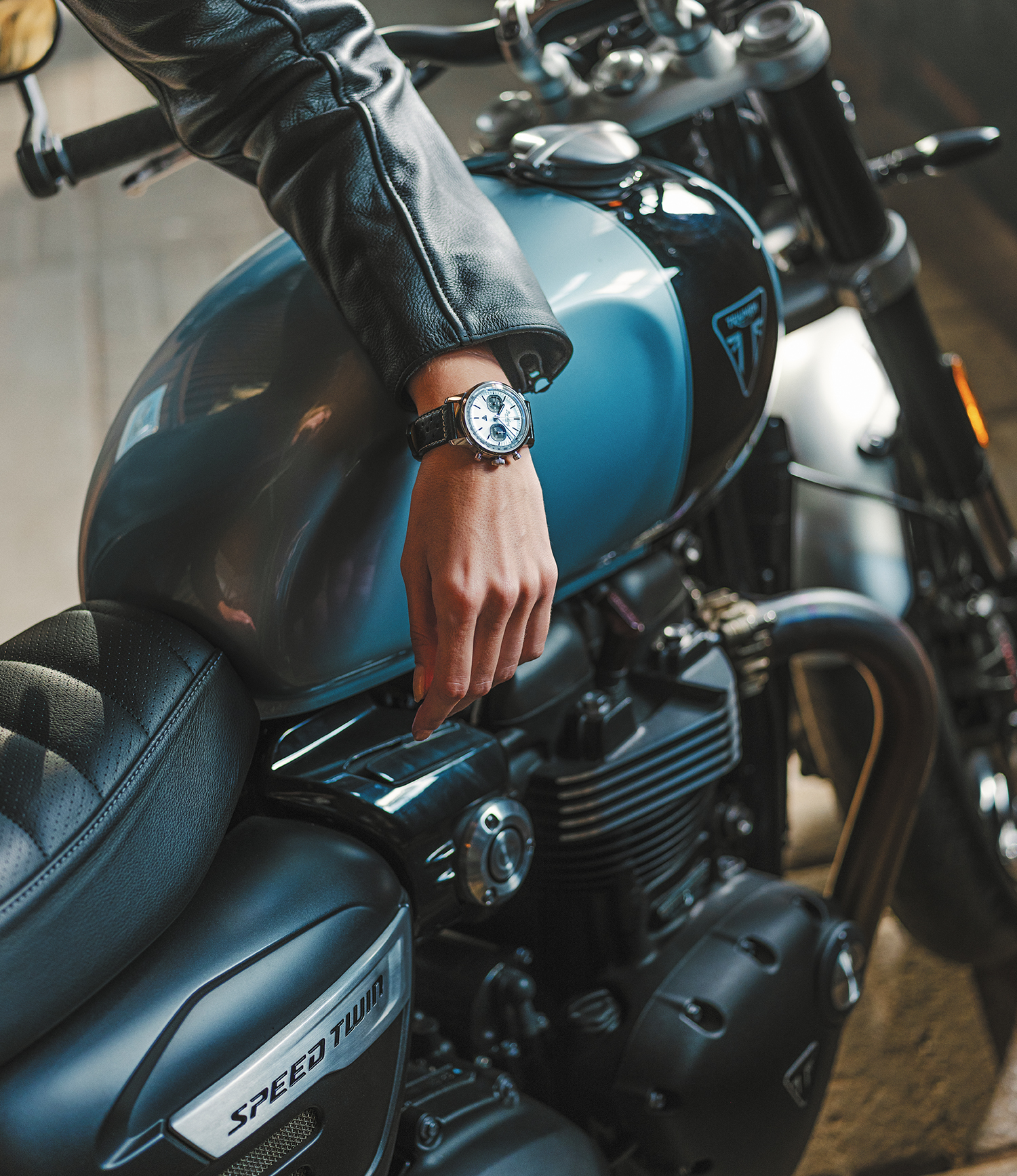 ブライトリング x トライアンフ モーターサイクル | Breitling