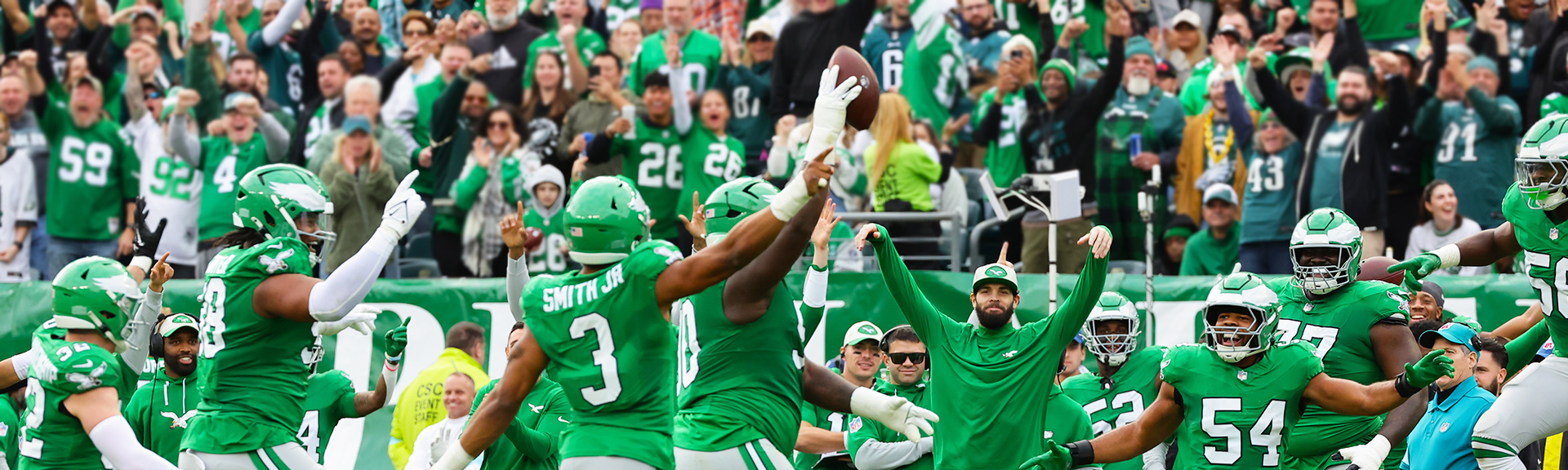 Philadelphia Eaglesウォッチ：公式NFLコレクション | Breitling