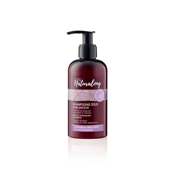 Le Shampooing Doux Sublimateur est un shampooing-soin à 89% d'ingrédients d'origine naturelle pour les cheveux bouclés, frisés et crépus.