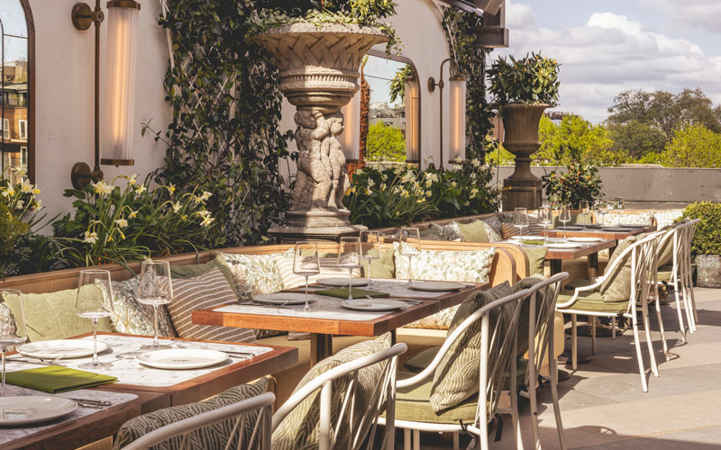 Lillie's Wine Bar & Restaurant