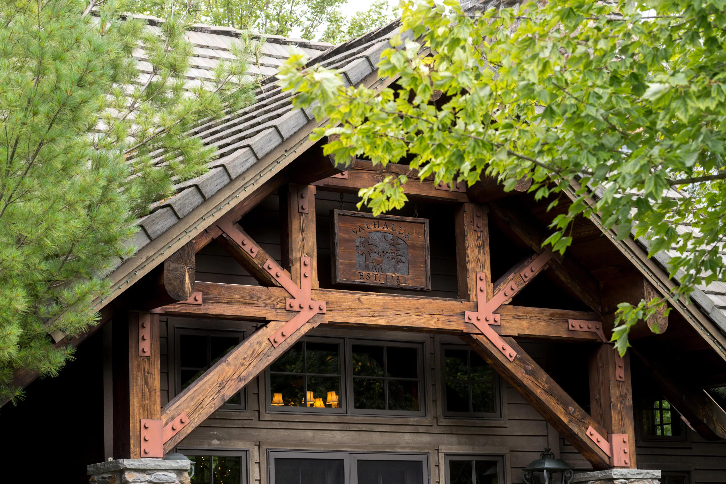 2665 Short Road, Lupton, Michigan 48635 - valhalla-lodge-northern-michigan-luxury-real-estate-4_ql2nyk