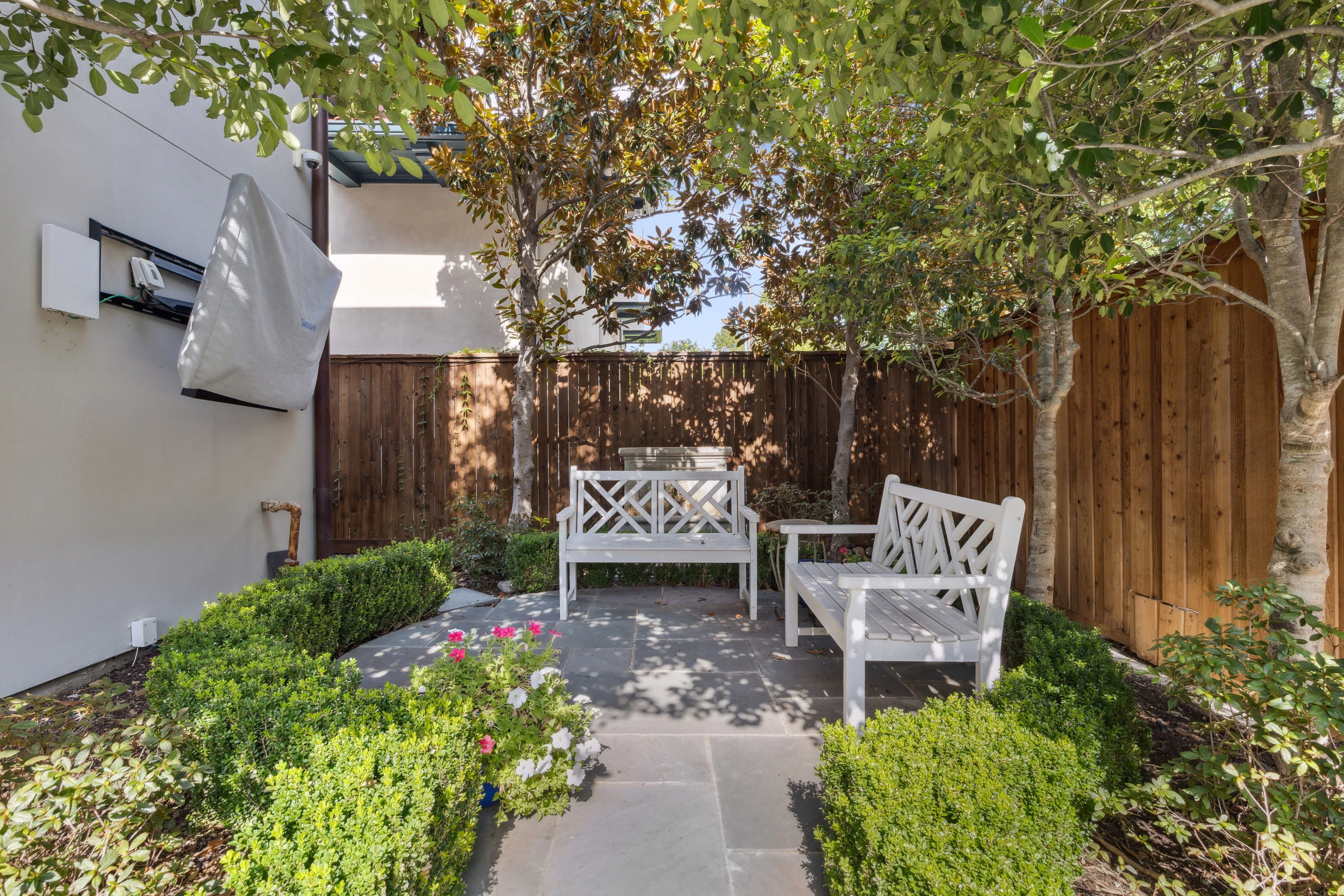 3637 Maplewood Avenue, Dallas, Texas 75205 - 34_-_60-3637Maplewood_058_o0ft1l