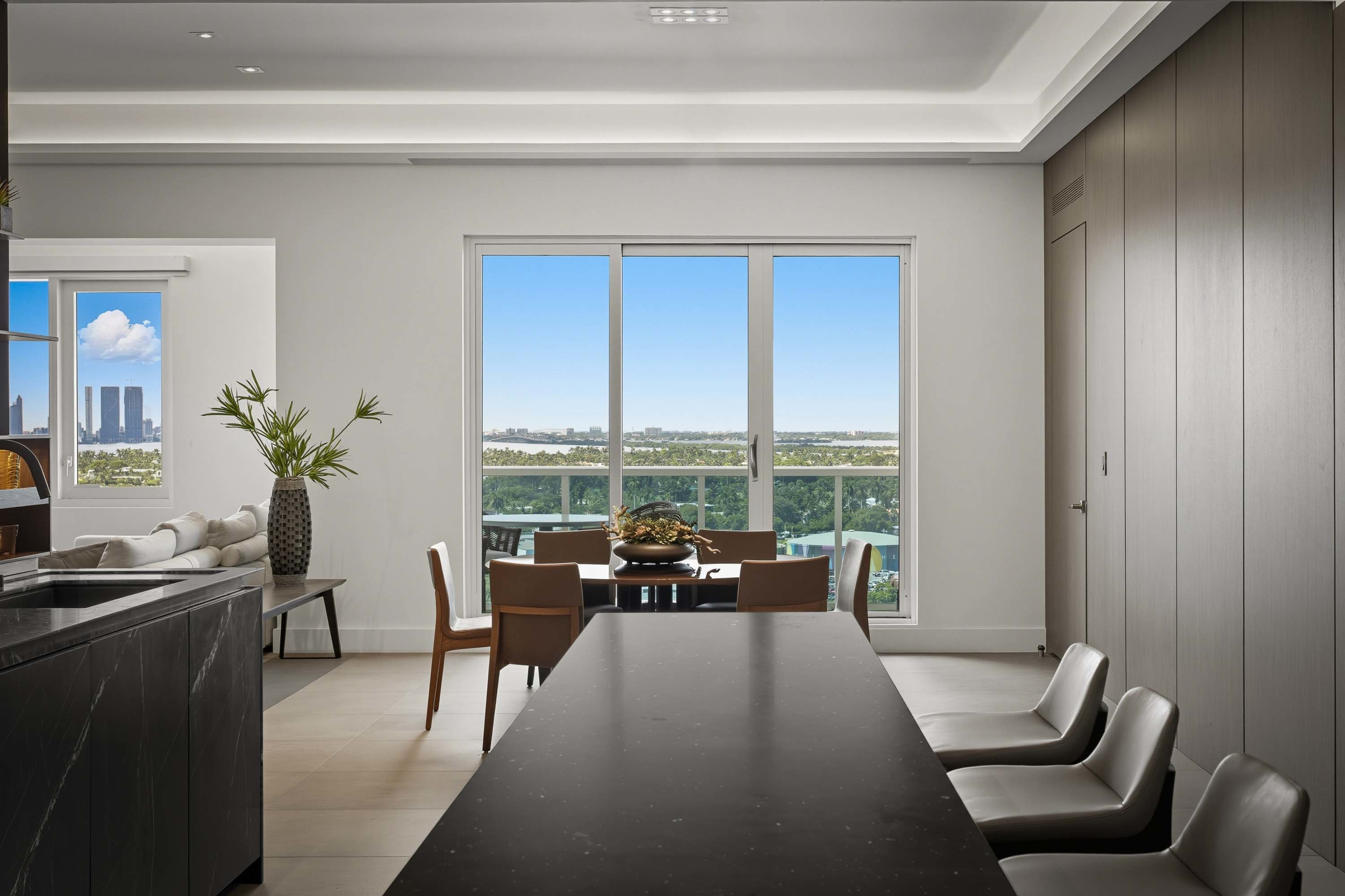 11 2301 Collins Ave Apt 1634 - Luxury Real Estate - Concierge Auctions