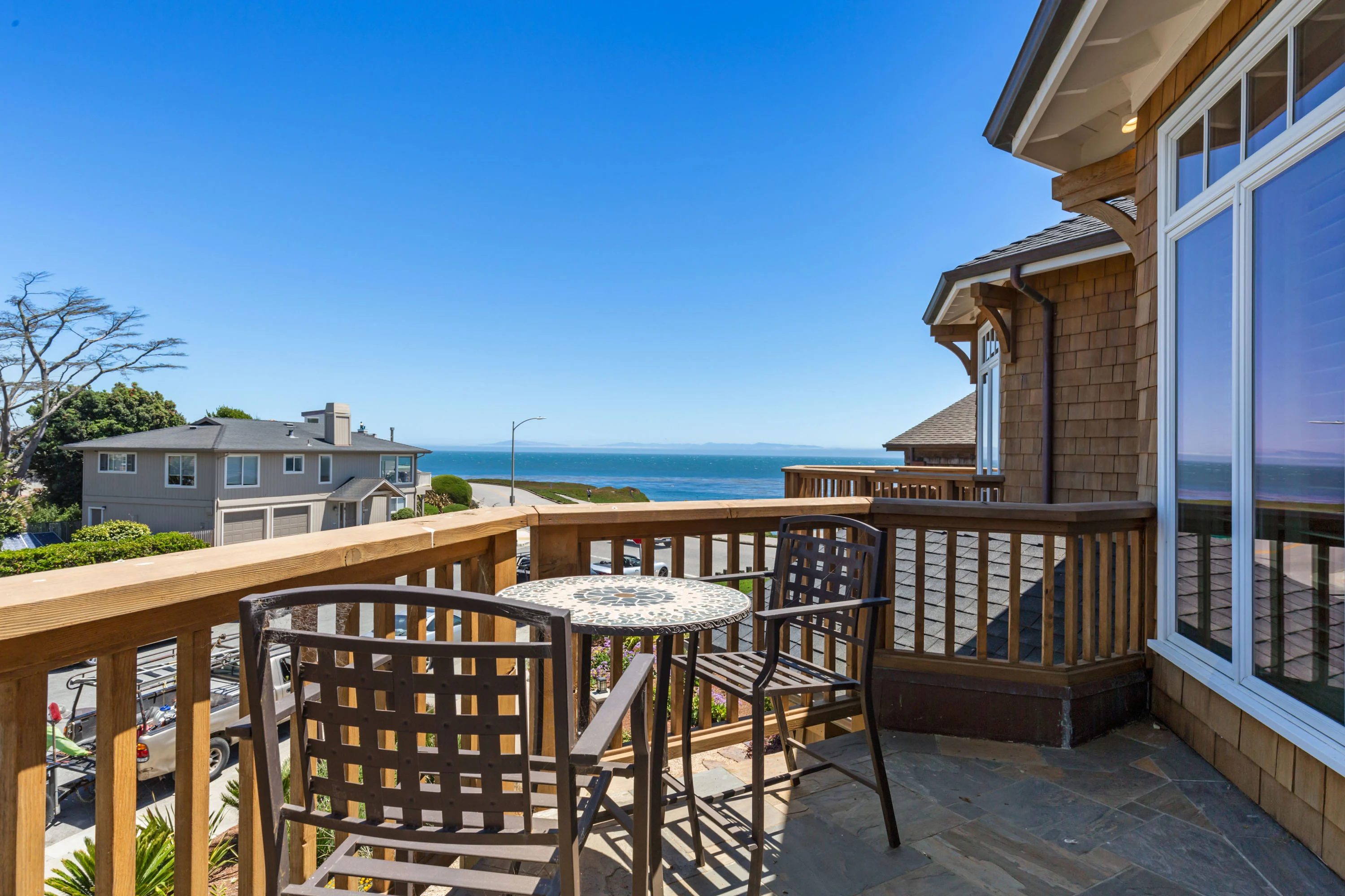 103 Auburn Avenue, Santa Cruz, California 95060 - 103-auburn-ave-santa-cruz-callifornia16_q32tgz