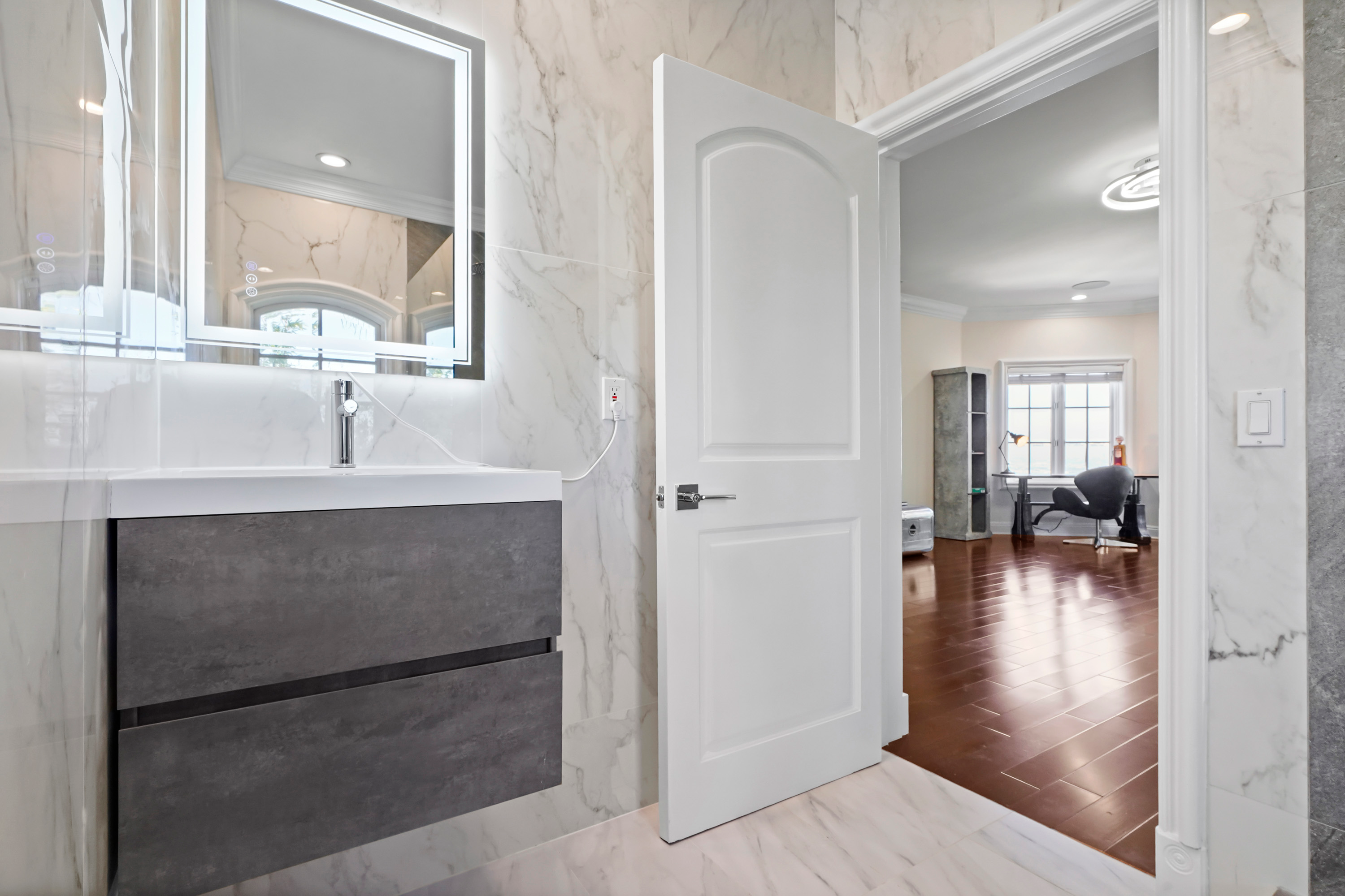 56 13320 Mulholland Drive - Luxury Real Estate - Concierge Auctions