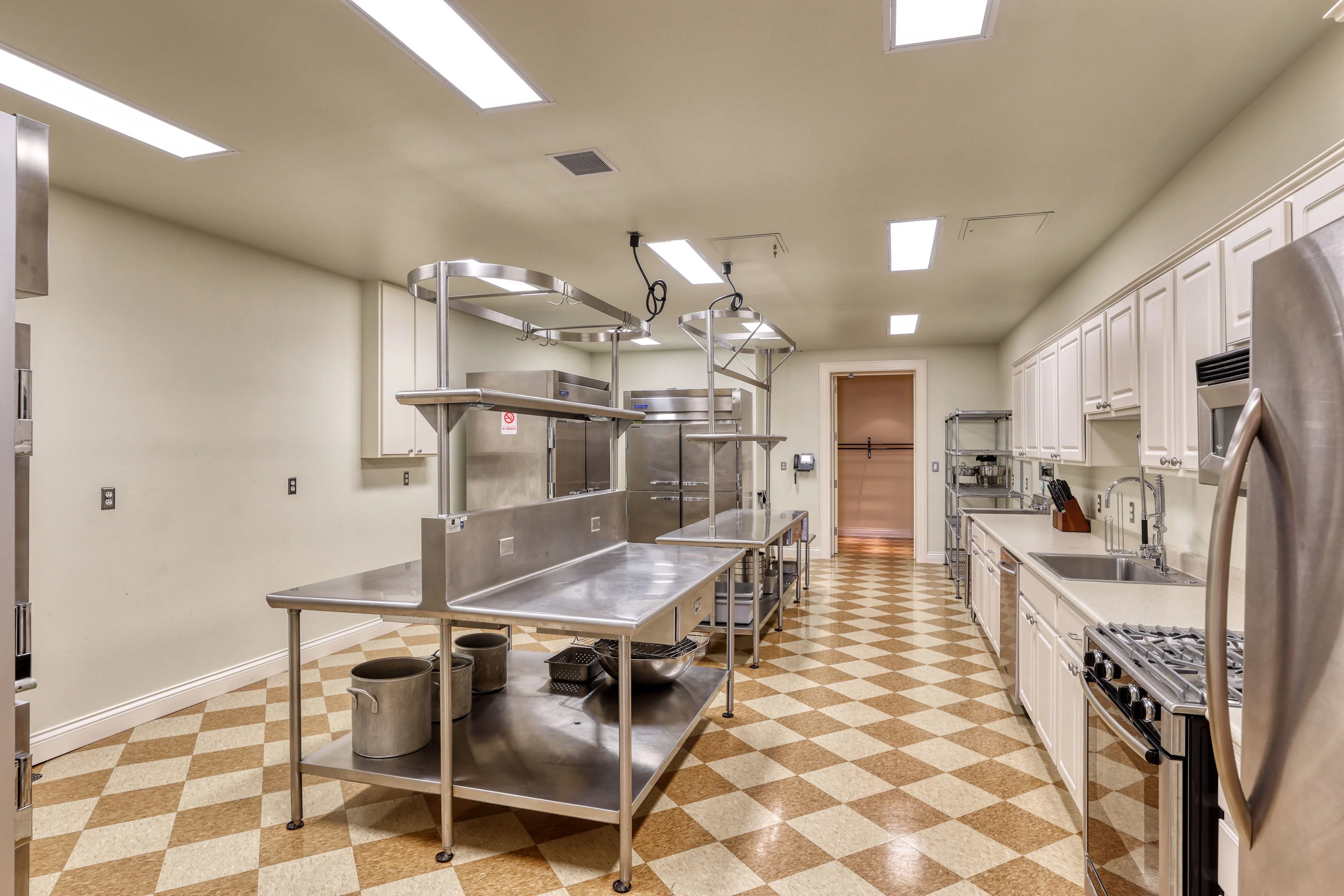 2250 Newport, North Platte River, Casper, Wyoming 82609 - 2250-newport-casper-wyoming53_akefv7