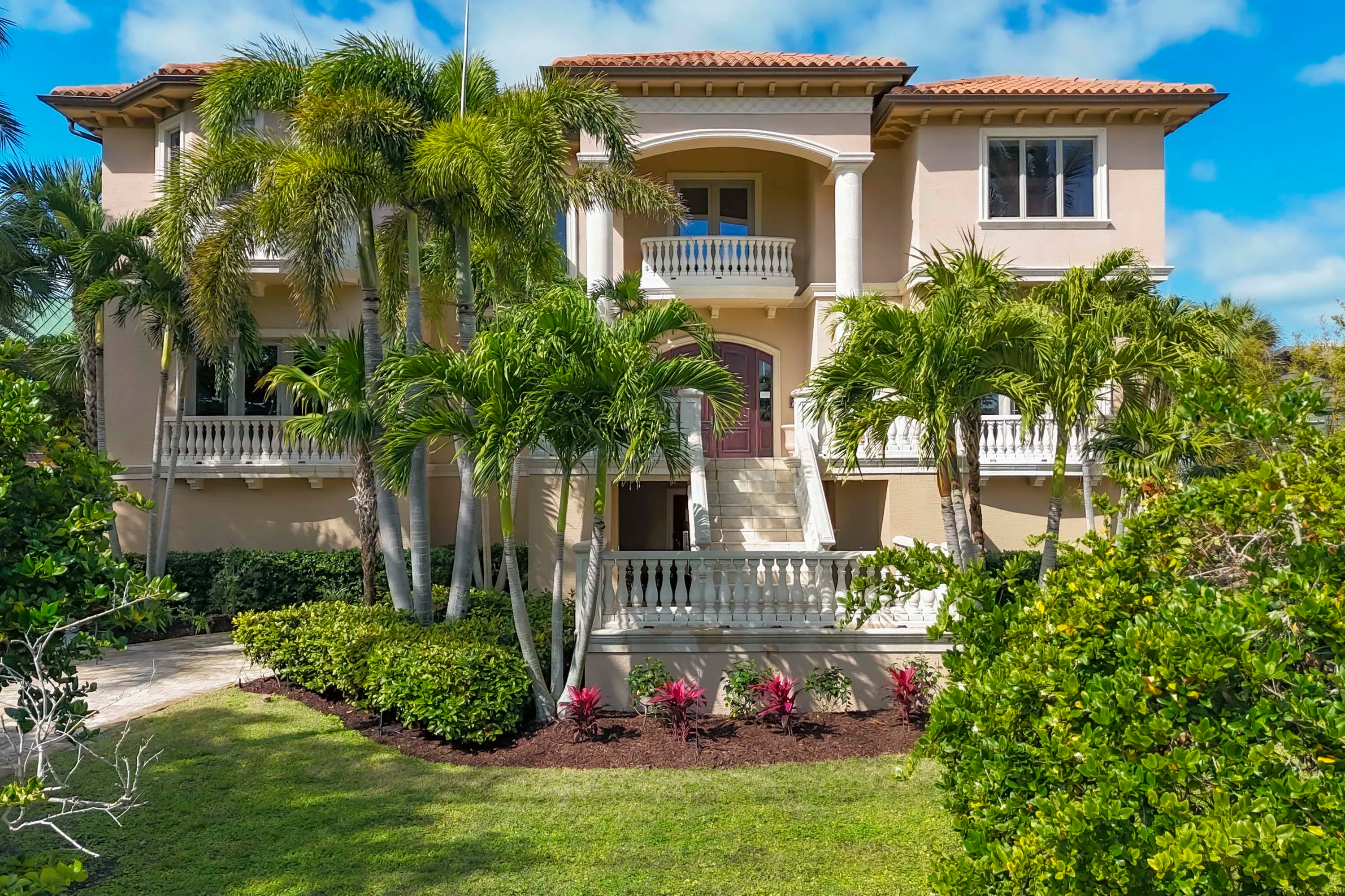 507 Casey Key Road, Casey Key, Nokomis, Sarasota Area, Florida 34275 - 5_-_001-CMS_022124_1017_pepjzp