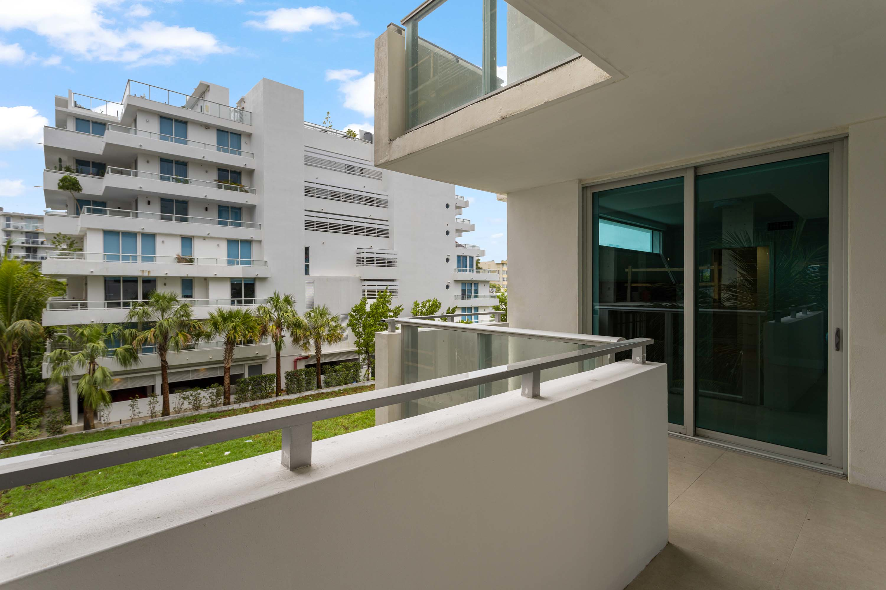 16 Unit 203 1150 101st Street - Luxury Real Estate - Concierge Auctions