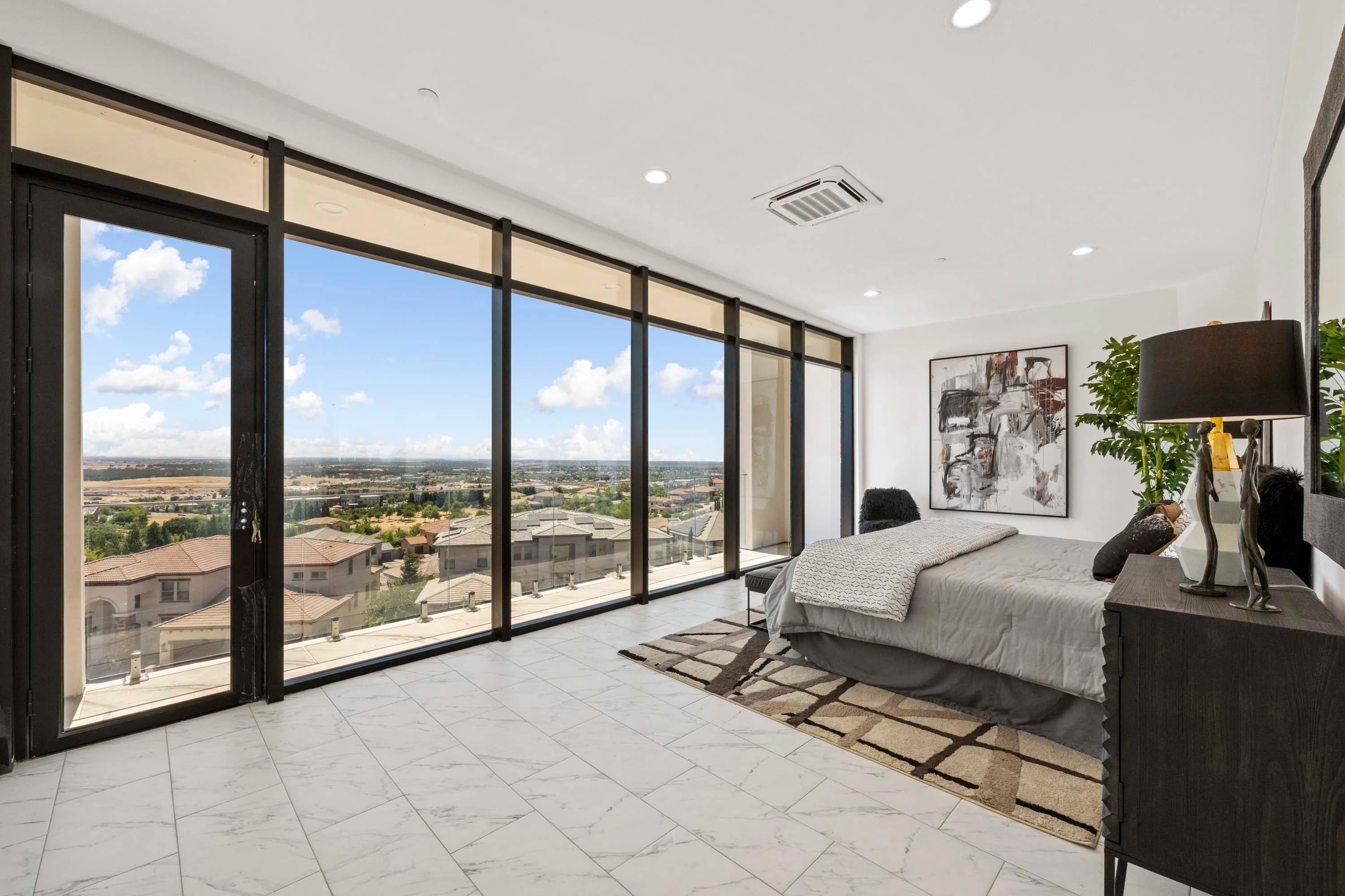 312 Tobrurry Way, Folsom, Near Sacramento, California 95630 - 18_-_312_Tobrurry_Way_-_60_g8mjgx