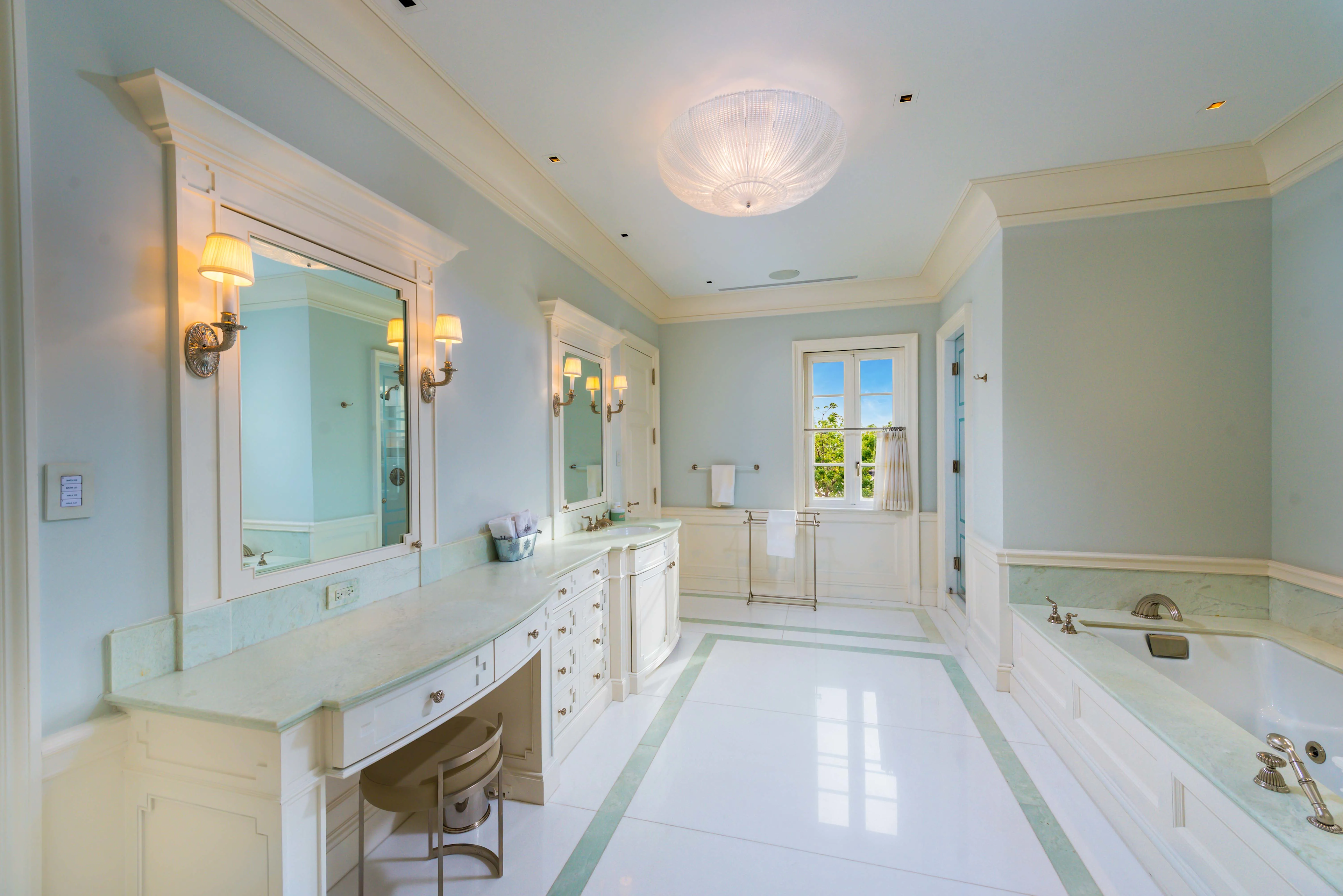 534 Bontona Avenue, Fort Lauderdale, Florida 33301 - casa-bella-fortuna-fort-lauderdale-florida49_xtnhnu