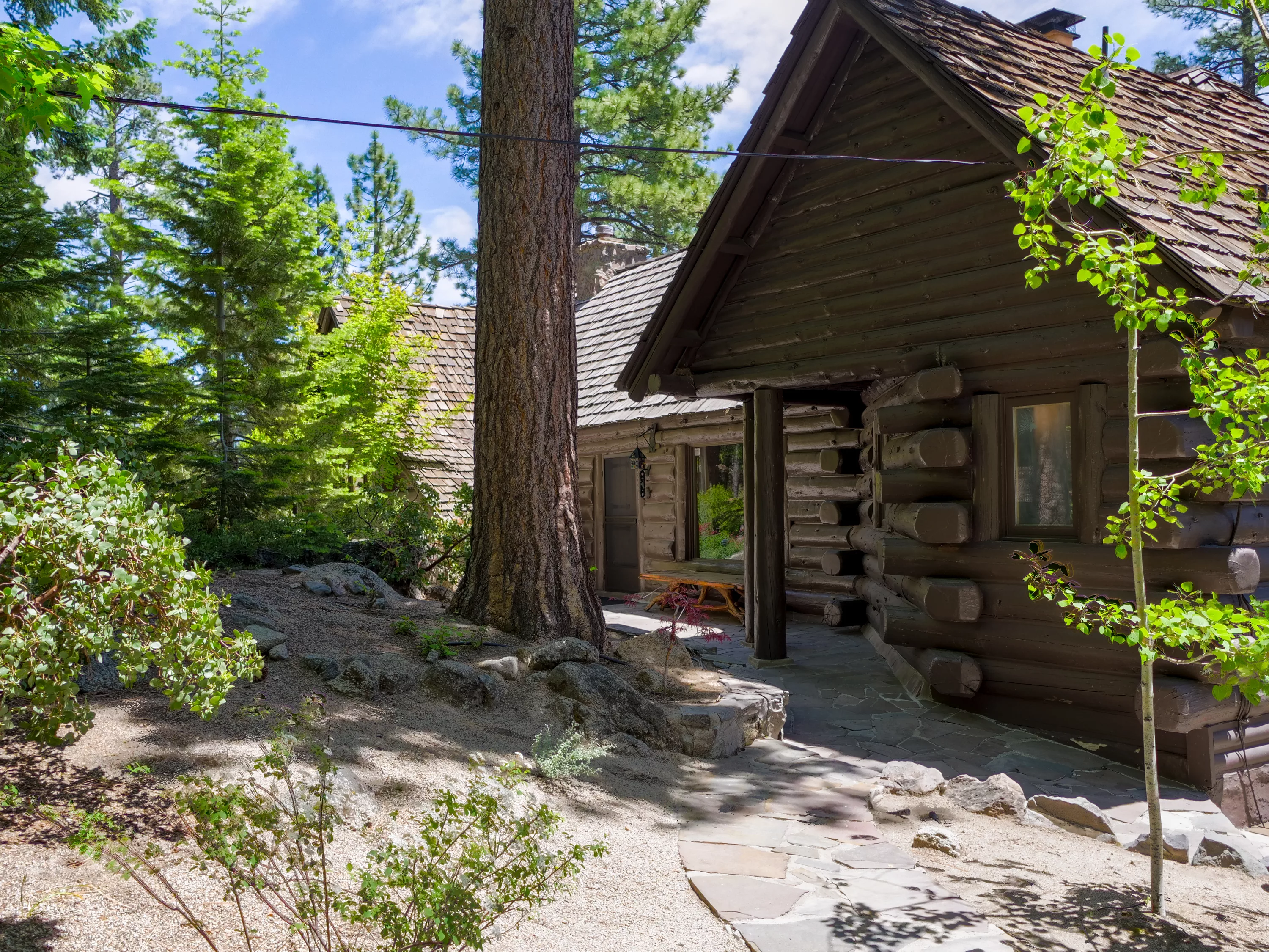 26 Calaneva Drive, Lake Tahoe, Nevada 89402 - 26-cala-neva-crystal-bay-nevada24_wlwirg