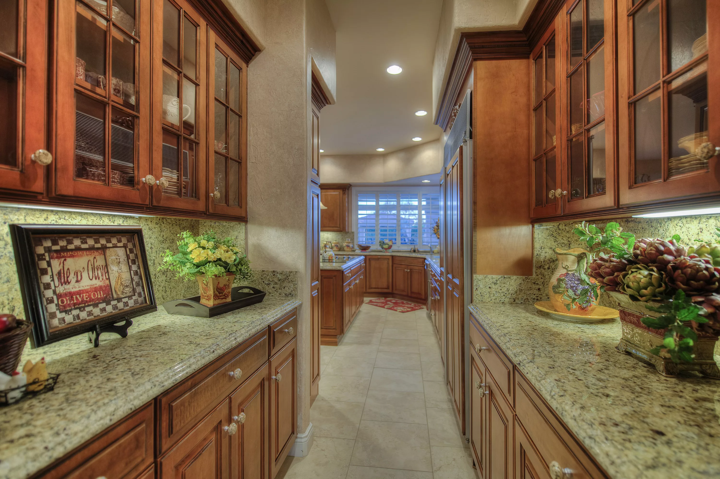 6733 East Caron Street, Paradise Valley, Arizona 85253 - east_caron_estate05_mnavlg