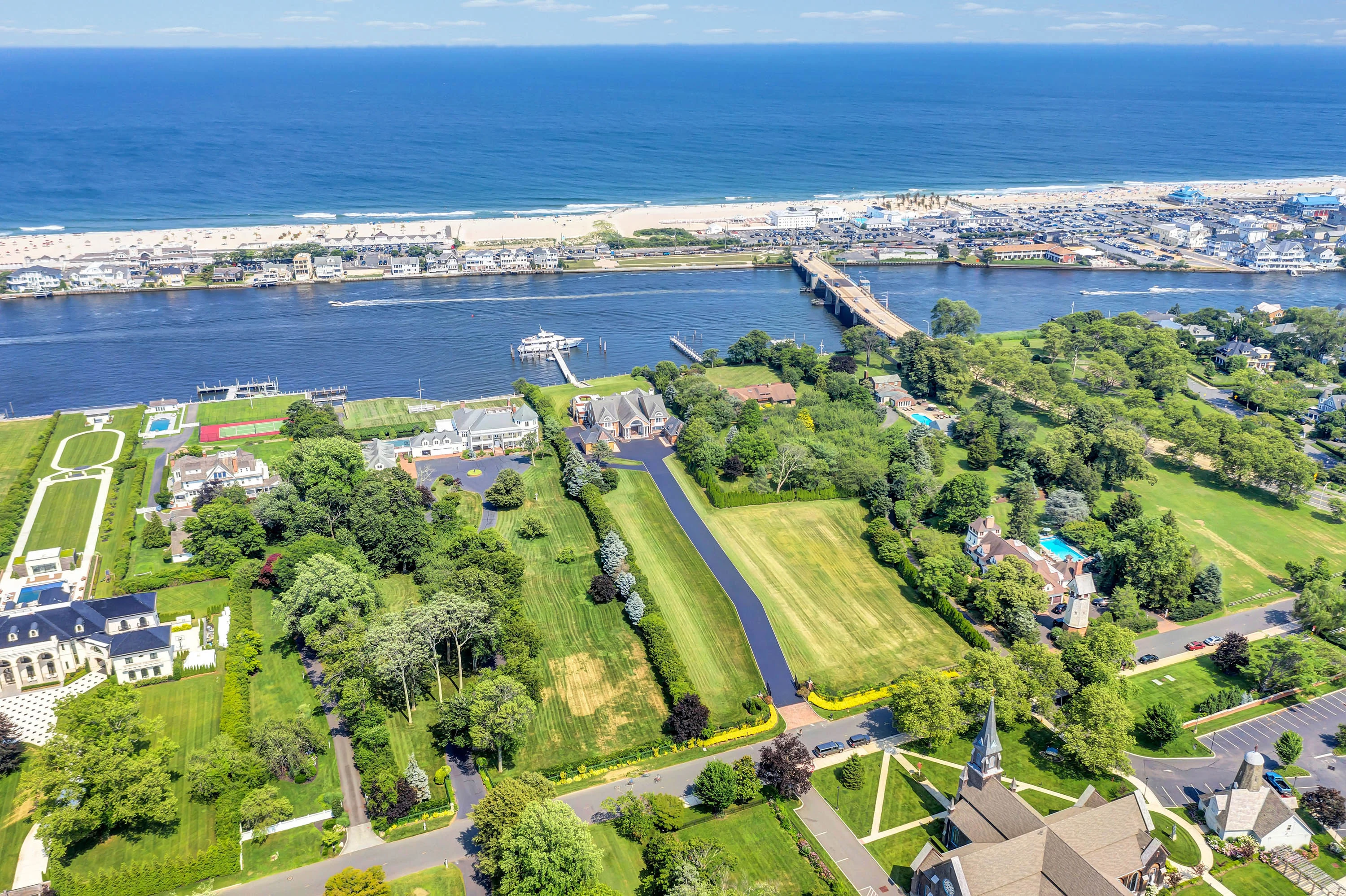 31 Ward Avenue, Rumson, New Jersey 07760 - 31-ward-avenue-rumson-new-jersey0583_hmhfbe