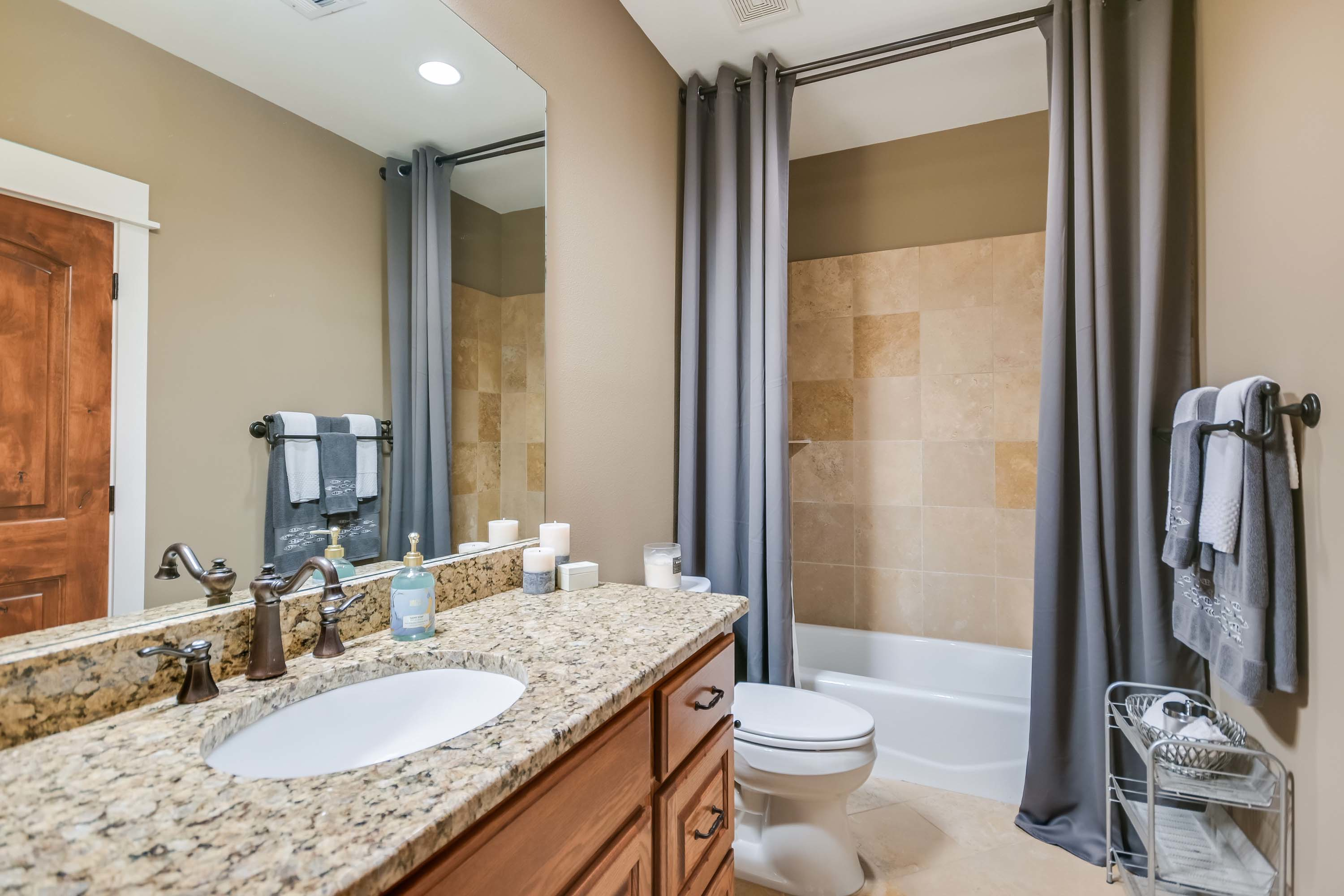 26 6504 Lantern View Dr - Luxury Real Estate - Concierge Auctions
